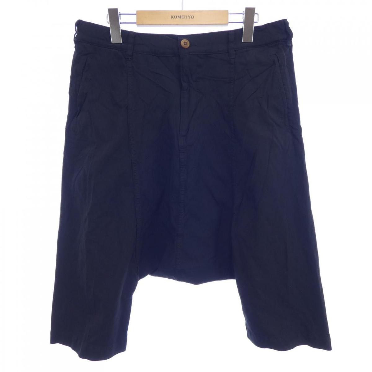 Comme des Garcons Homme Shorts Plain Saruel Half Pants Black Size US 33 - 1 Thumbnail