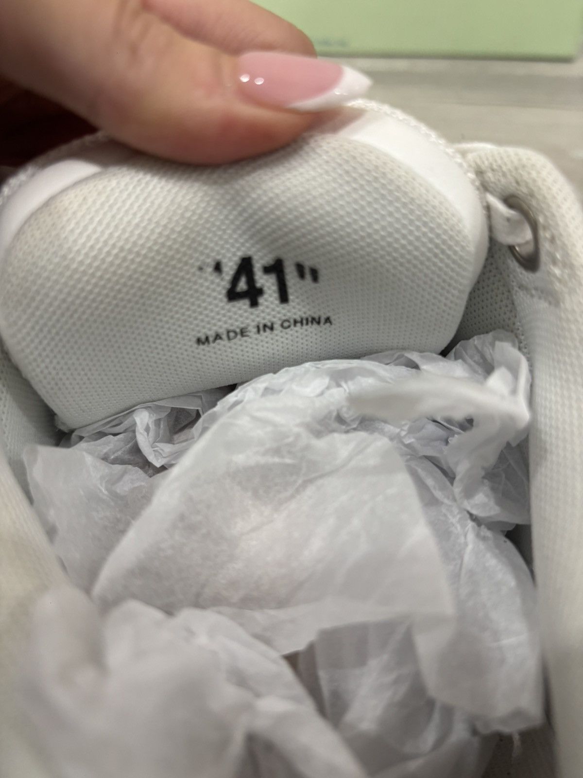Off-White Off-white out of office strass sneakers Size US 10 / IT 40 - 6 Thumbnail