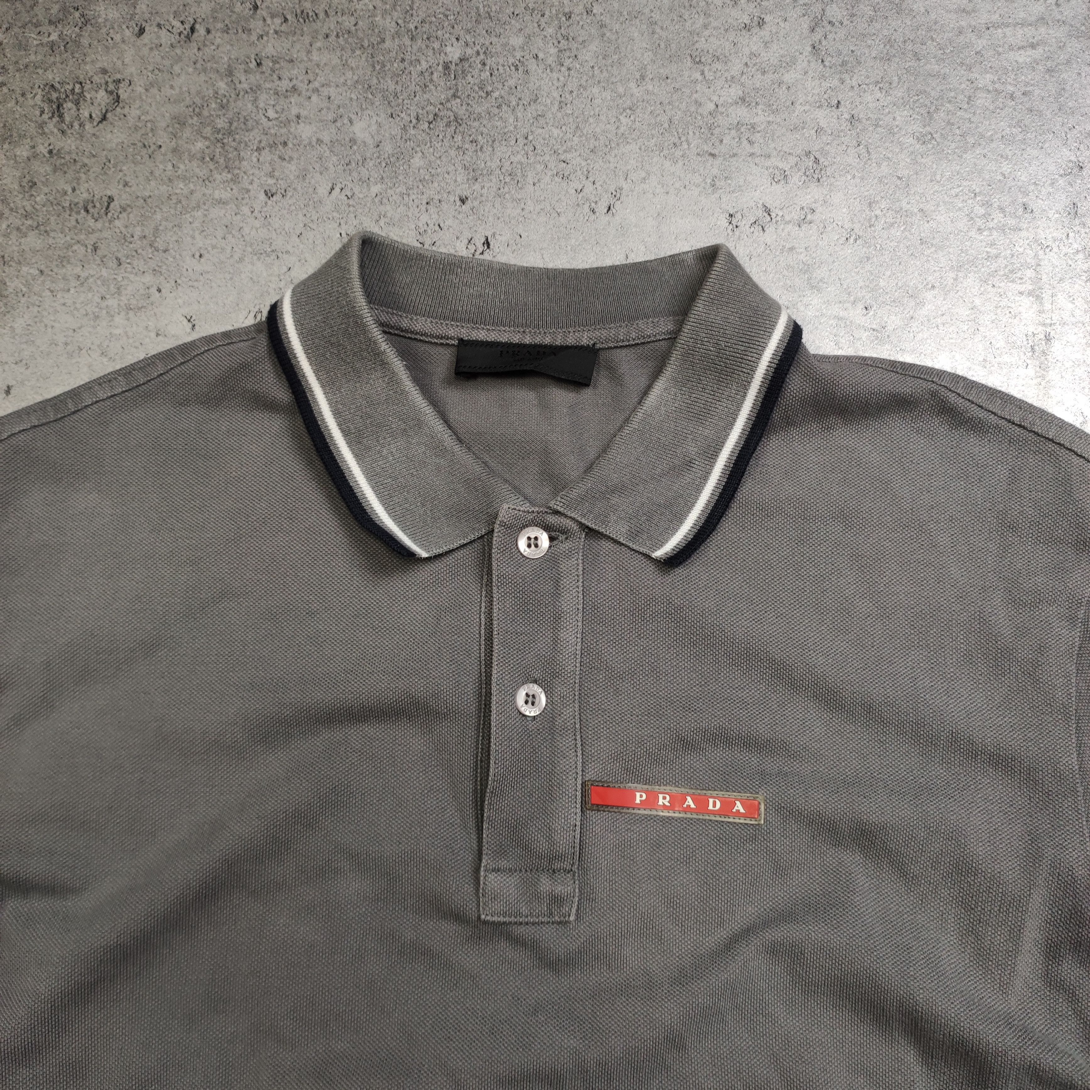 Prada RARE Prada Red Tab Classic Gray Polo Shirt Size US L / EU 52-54 / 3 - 4 Thumbnail