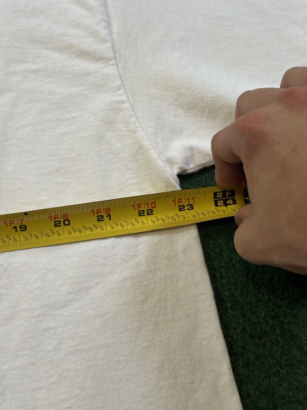 Nutmeg Vintage Minnesota Vikings Y2K Nutmeg XL Football T Shirt Size US XL / EU 56 / 4 - 6 Thumbnail