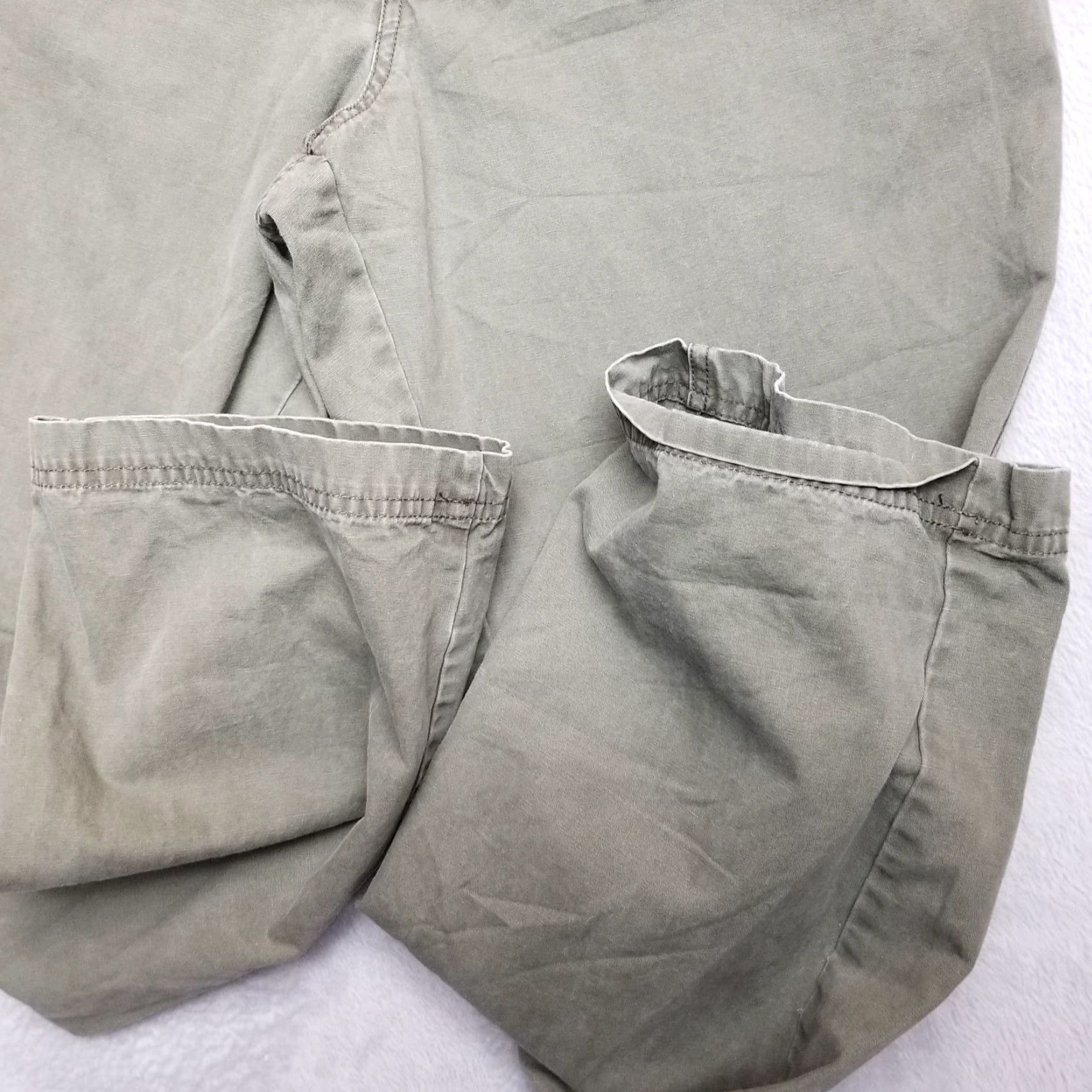 Olive Columbia Pants Womens 10 32x30 Olive Green Twill Flat Front 100% Cotton Hiking Casual Outdoor Size 32" / US 10 / IT 46 - 5 Thumbnail