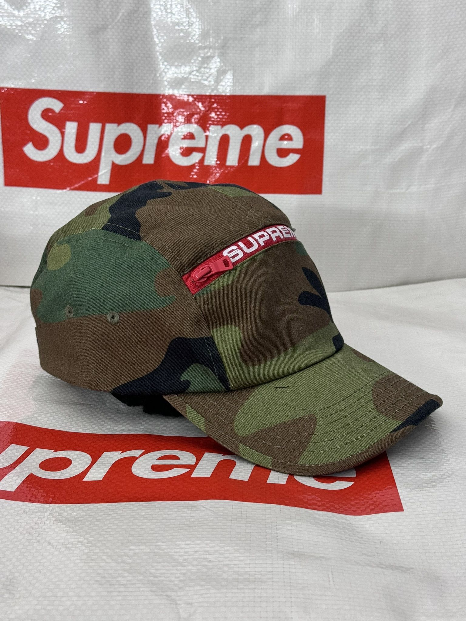supreme air max cap