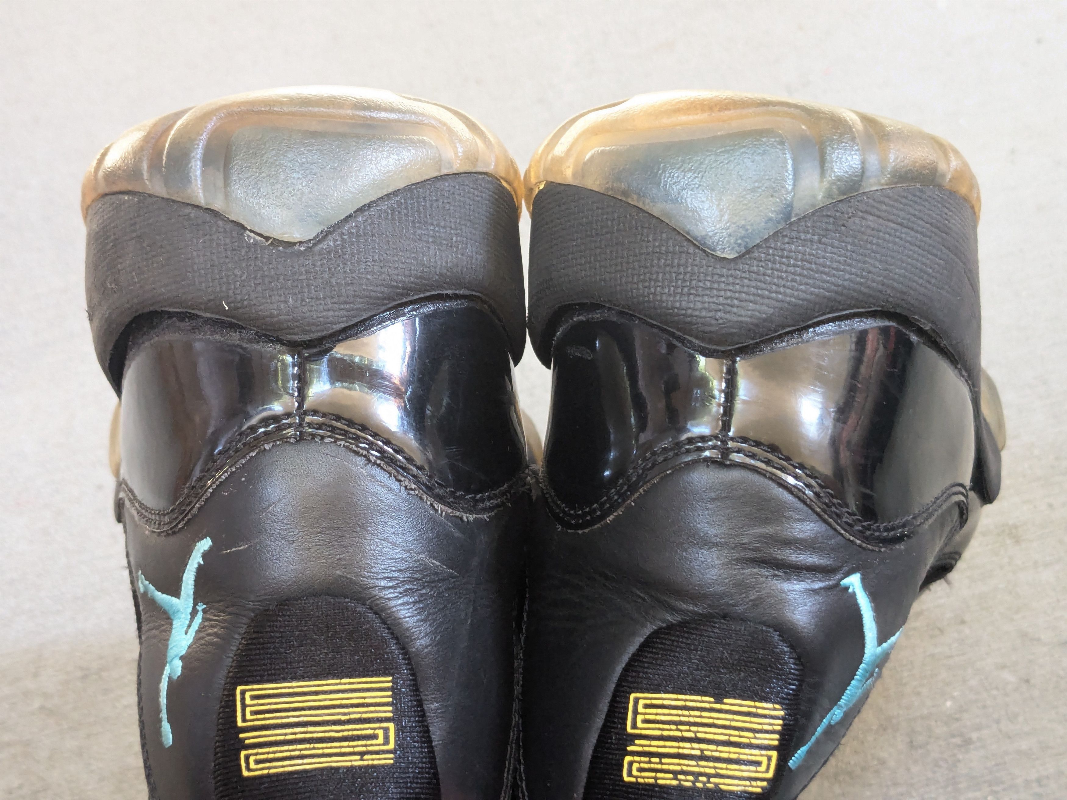 Jordan Brand Nike Air Jordan 11 Retro High Gamma Blue 9 378037-006 Size US 9 / EU 42 - 16 Thumbnail