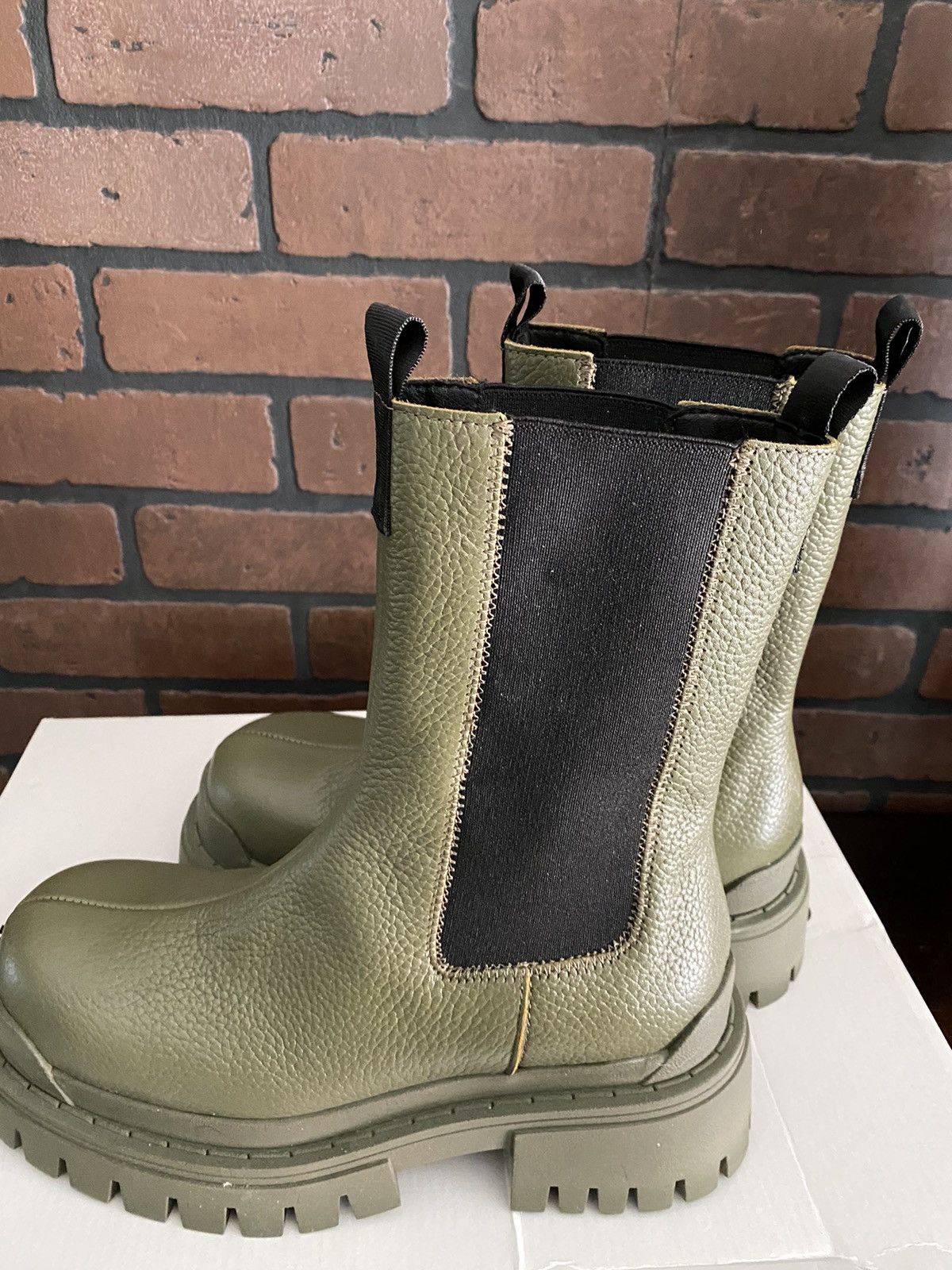 Topshop Chelsea Size US 7 / IT 37 - 2 Thumbnail