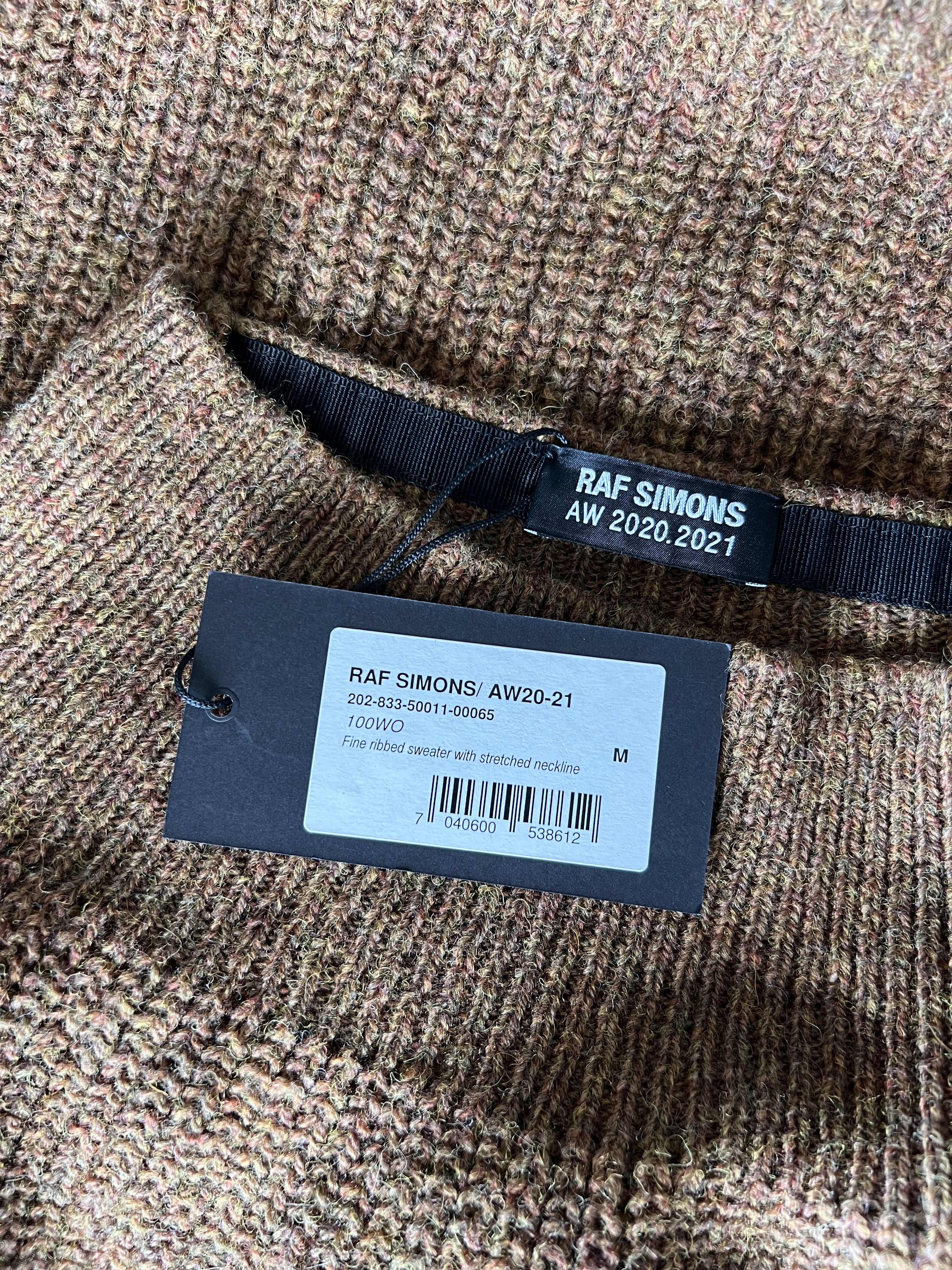 Raf Simons Raf Simons Fine Ribbed Sweater With Stretched Neckline Size US M / EU 48-50 / 2 - 7 Thumbnail