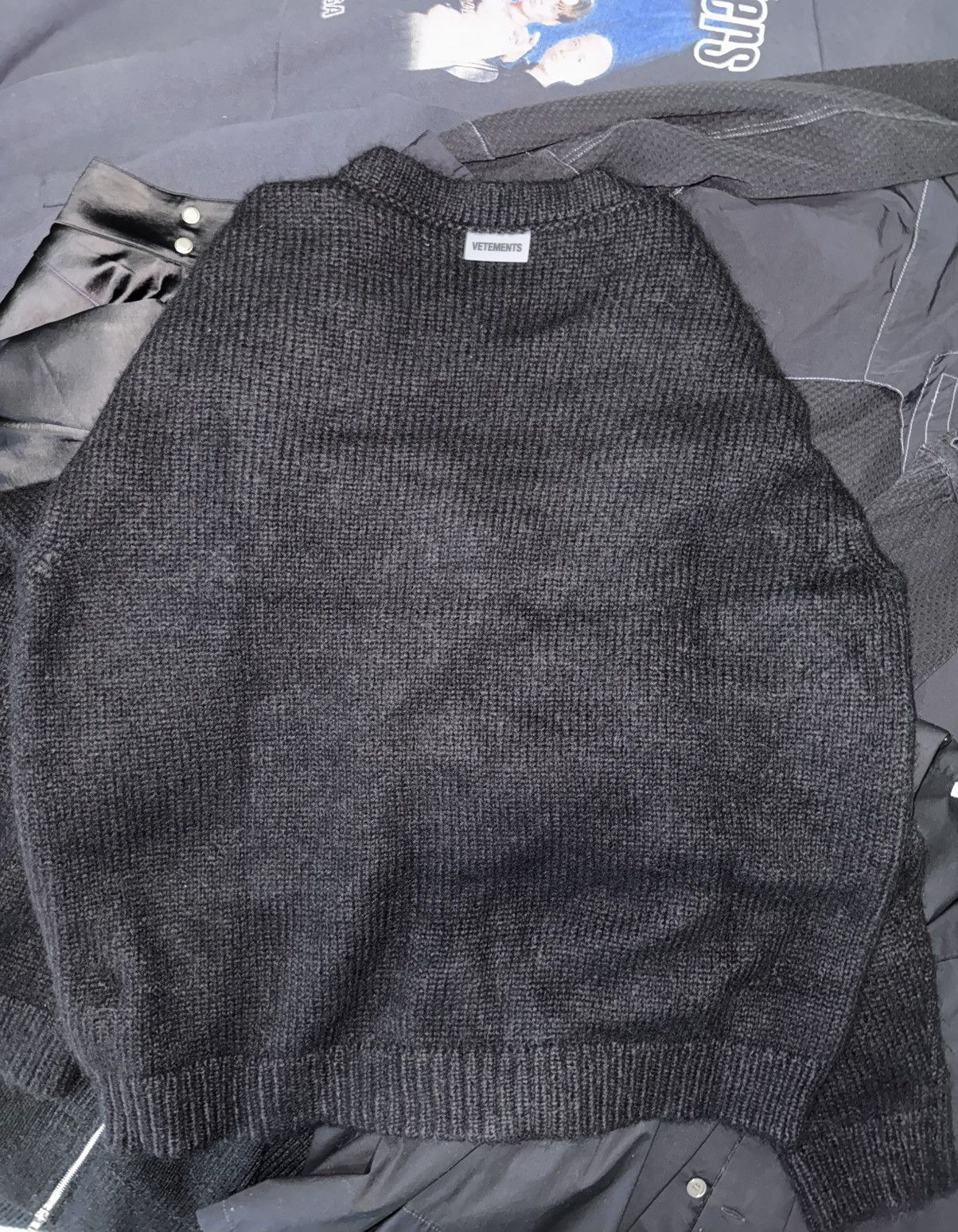 Vetements VETEMENTS ' FANCY BUTTON ' CARDIGAN Size US XS / EU 42 / 0 - 2 Thumbnail