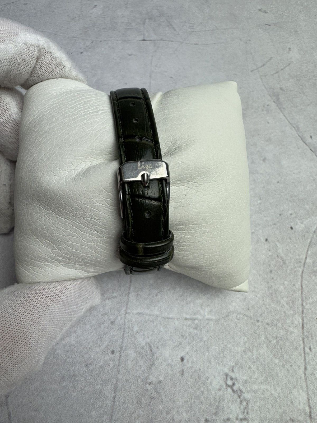 Japanese Brand Vintage Futuristic Japanese Style Watch Size ONE SIZE - 3 Thumbnail