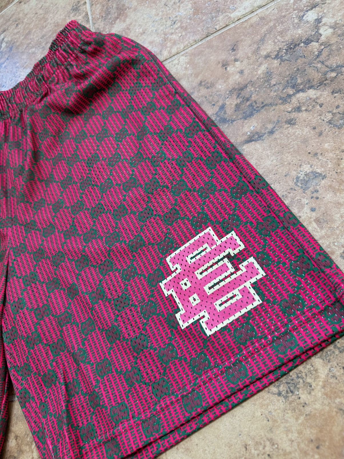 Eric Emanuel Eric Emanuel - Baggy Shorts - Large - Red EE Print Size US 34 / EU 50 - 2 Thumbnail