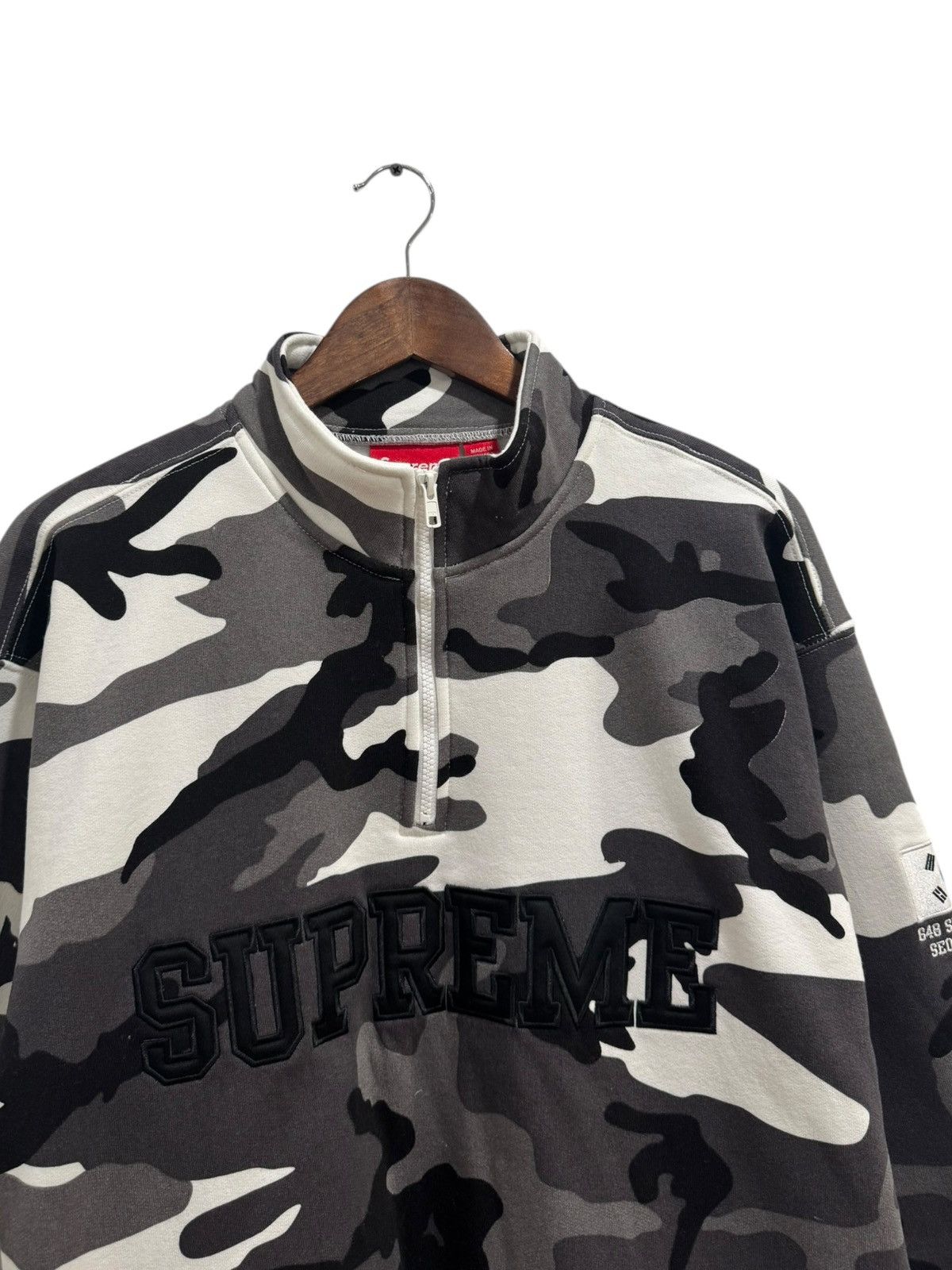 Supreme Supreme Seoul Shop Flag Half Zip Pullover Snow Camo Size US L / EU 52-54 / 3 - 2 Thumbnail