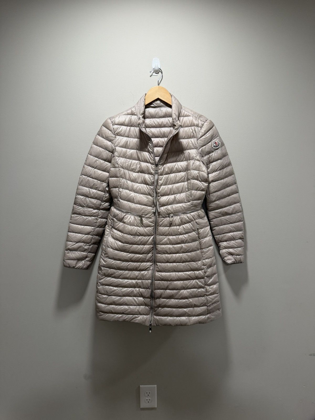 Moncler Moncler Grey Agatelon Long Puffer Jacket Size 2 / Small Size XS / US 0-2 / IT 36-38 - 1 Thumbnail