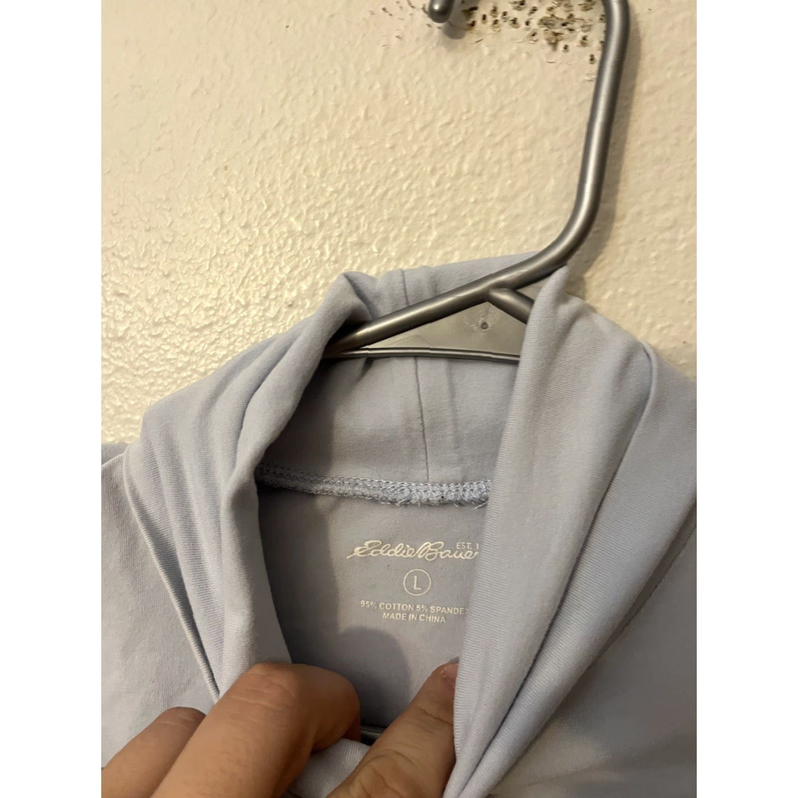 Eddie Bauer Eddie Bauer Women’s Blue Turtleneck Long Sleeve Shirt Top L Regular Knit Cotton Spandex Blouse Classic Preppy Modest Minimalist Indoor Outdoor, Women Size L / US 10 / IT 46 - 3 Thumbnail