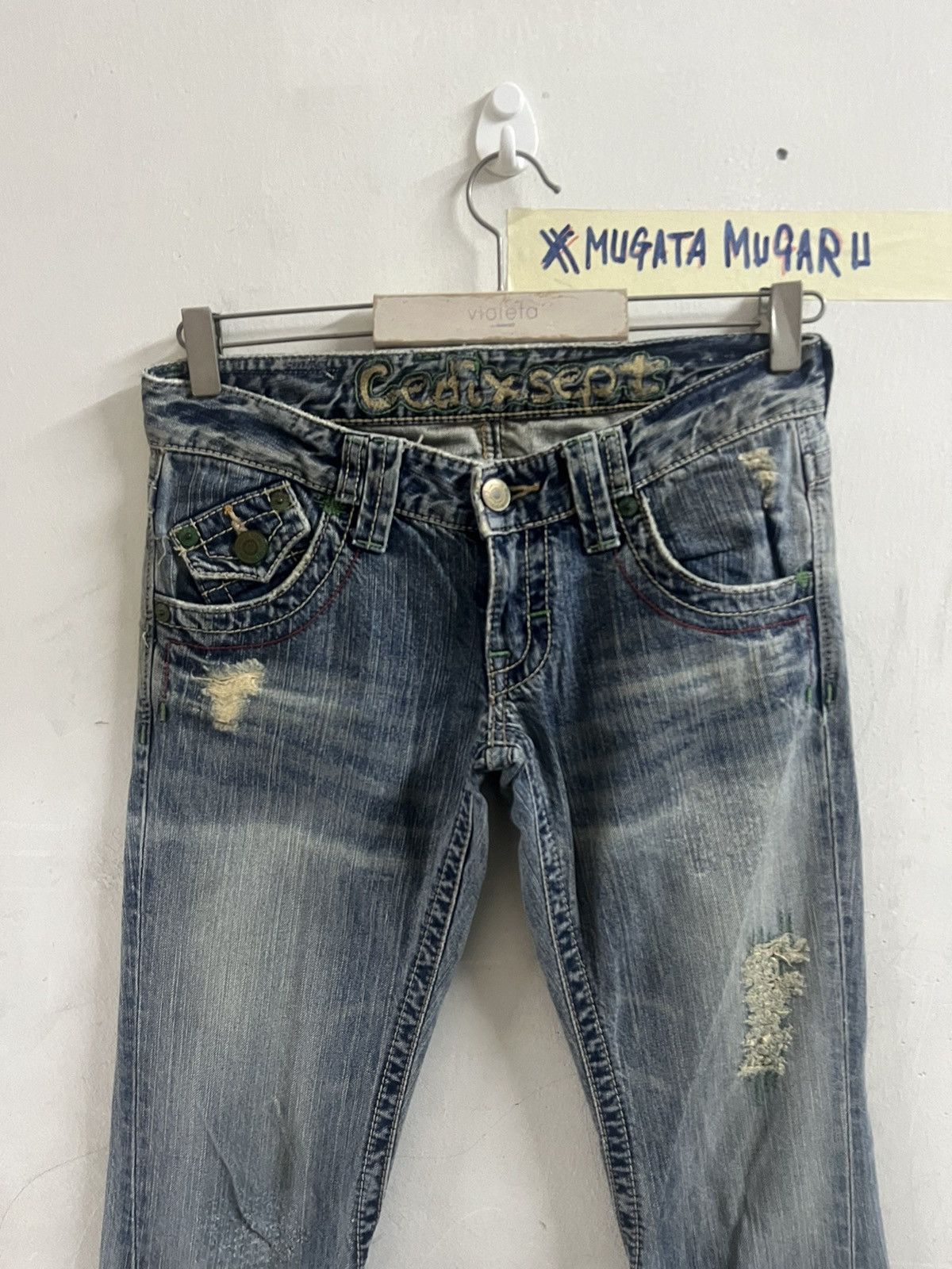 Designer × Japanese Brand FLARED LOW RISE SEVEN TEEN DISTRESSED DENIM PANT Size US 29 - 2 Thumbnail