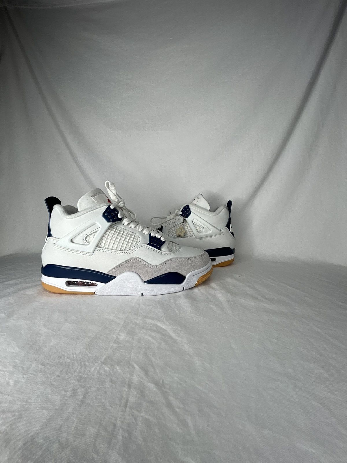 Nike Air Jordan 4 x Nike SB Navy Blue B-Grade Size US 6 / EU 39 - 8 Thumbnail