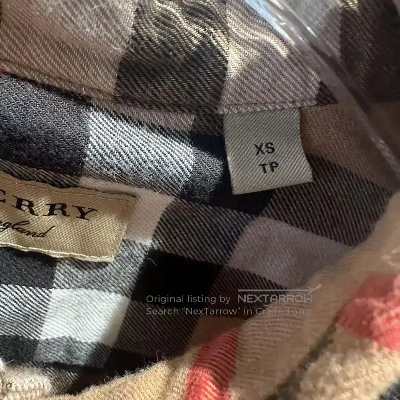 Burberry Burberry plaid long sleeve shirt for women. Size XS / US 0-2 / IT 36-38 - 4 Thumbnail