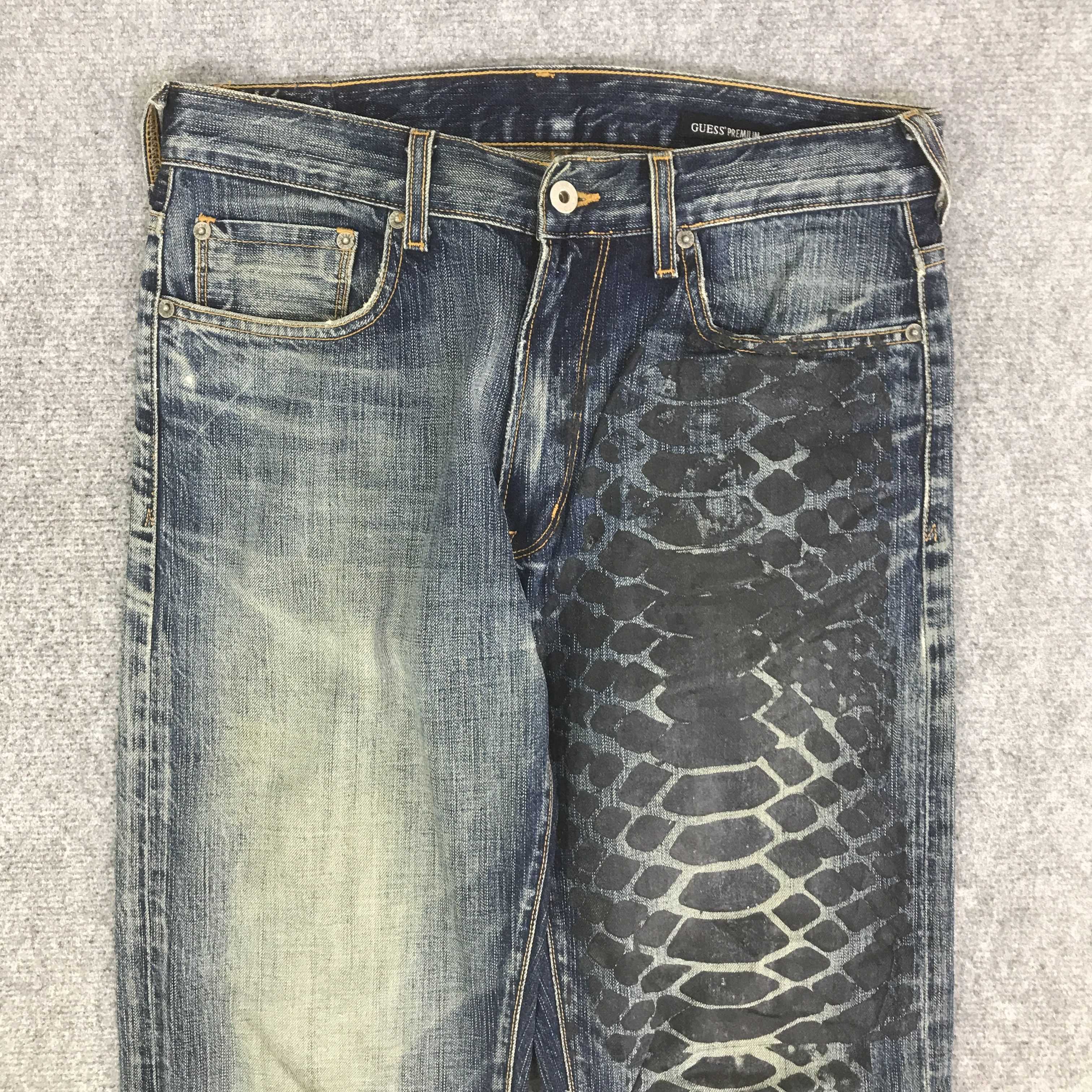 Guess FLARE GUESS JEANS DISTRESSED DENIM K133B8 Size US 30 / EU 46 - 2 Thumbnail