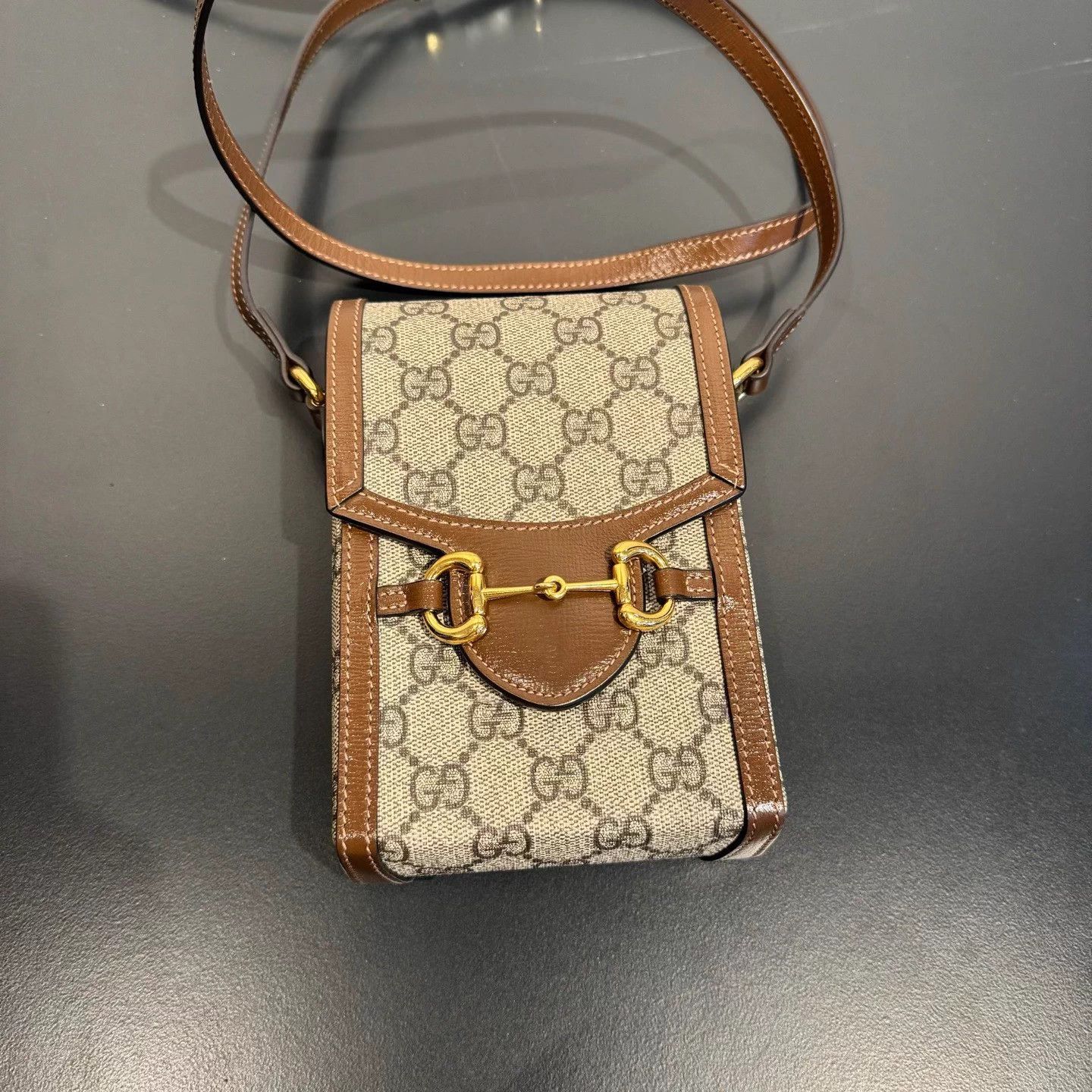 Gucci Gucci 1955 Caramel Phone Bag Size ONE SIZE - 1 Thumbnail
