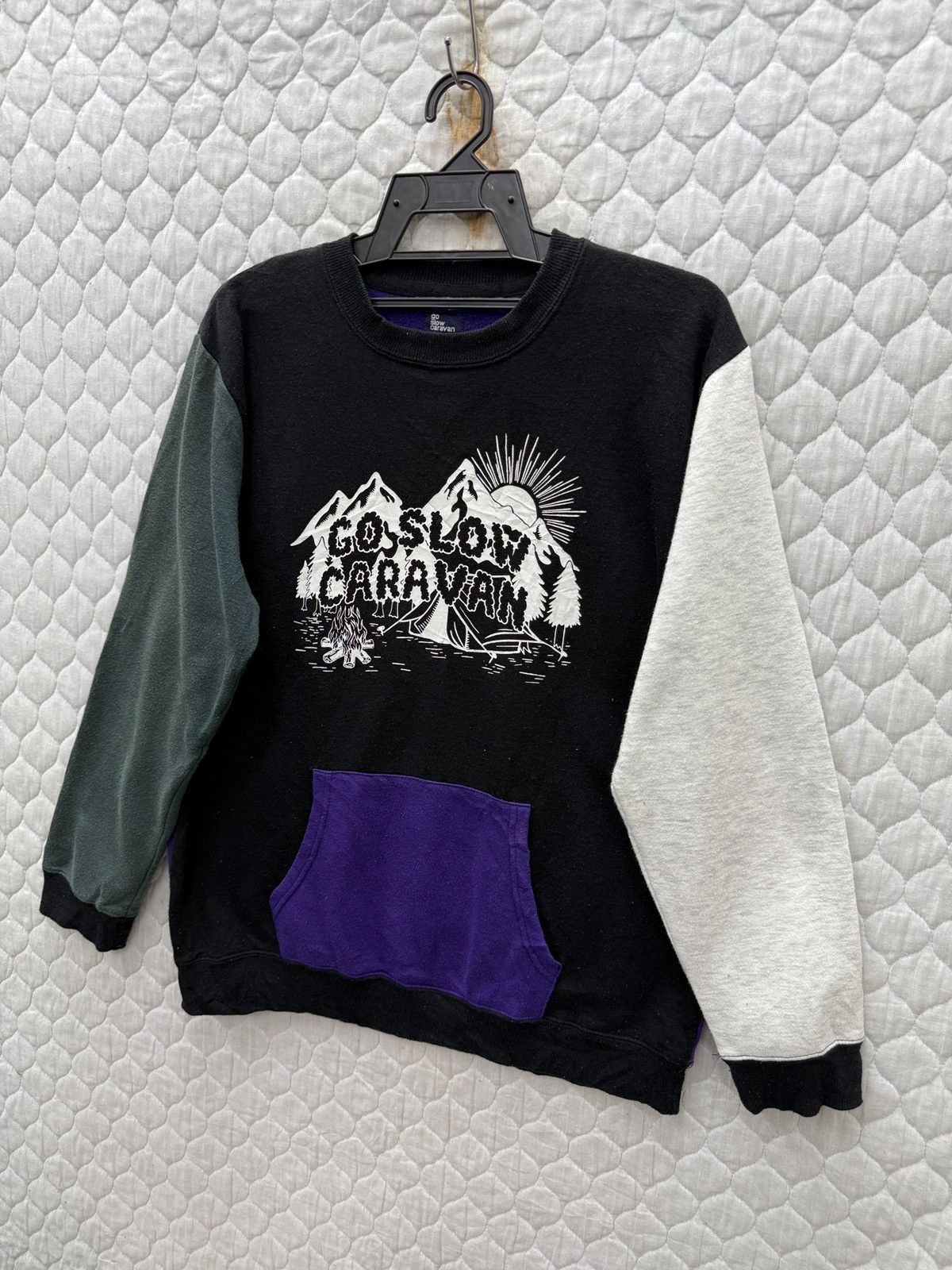 go slow caravan 💥💥🔥HYPE GO SLOW CARAVAN SWEATSHIRTS Size US M / EU 48-50 / 2 - 3 Thumbnail