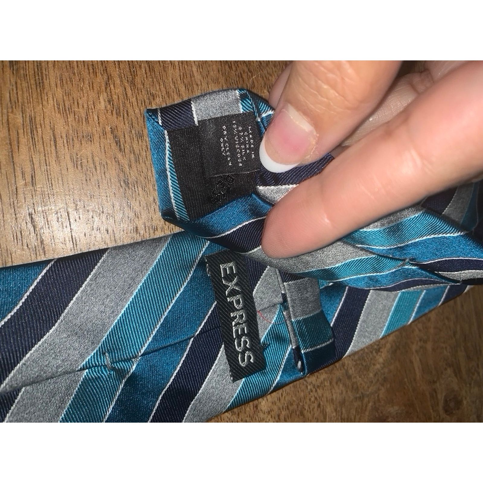 Express Express Men's Blue Striped Silk Tie Classic Length Size ONE SIZE - 2 Thumbnail