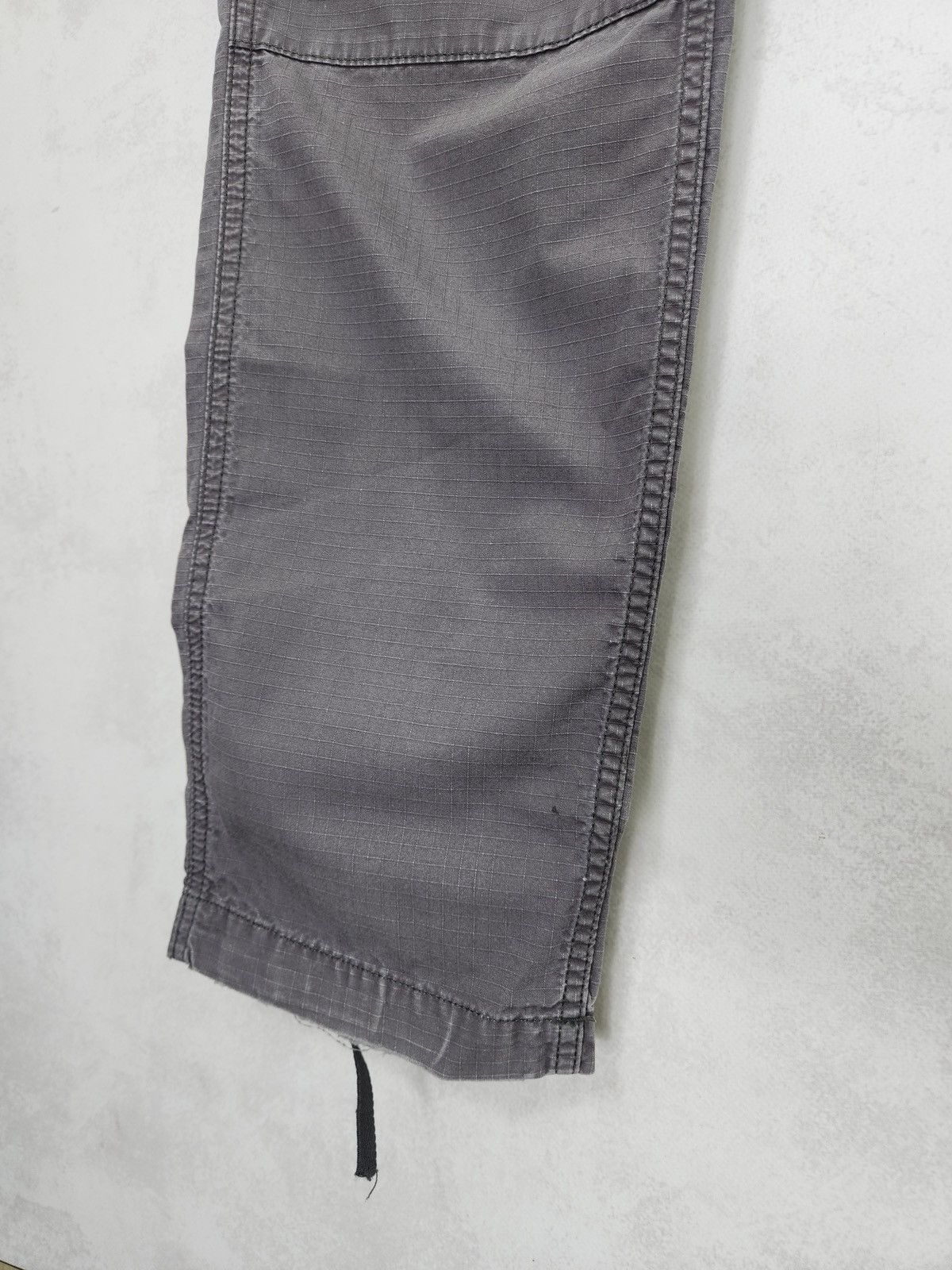 Carhartt × Carhartt Wip × Vintage Vintage 90s Carhartt Cargo Aviation Pants distressed 29x32 Size US 29 - 3 Thumbnail