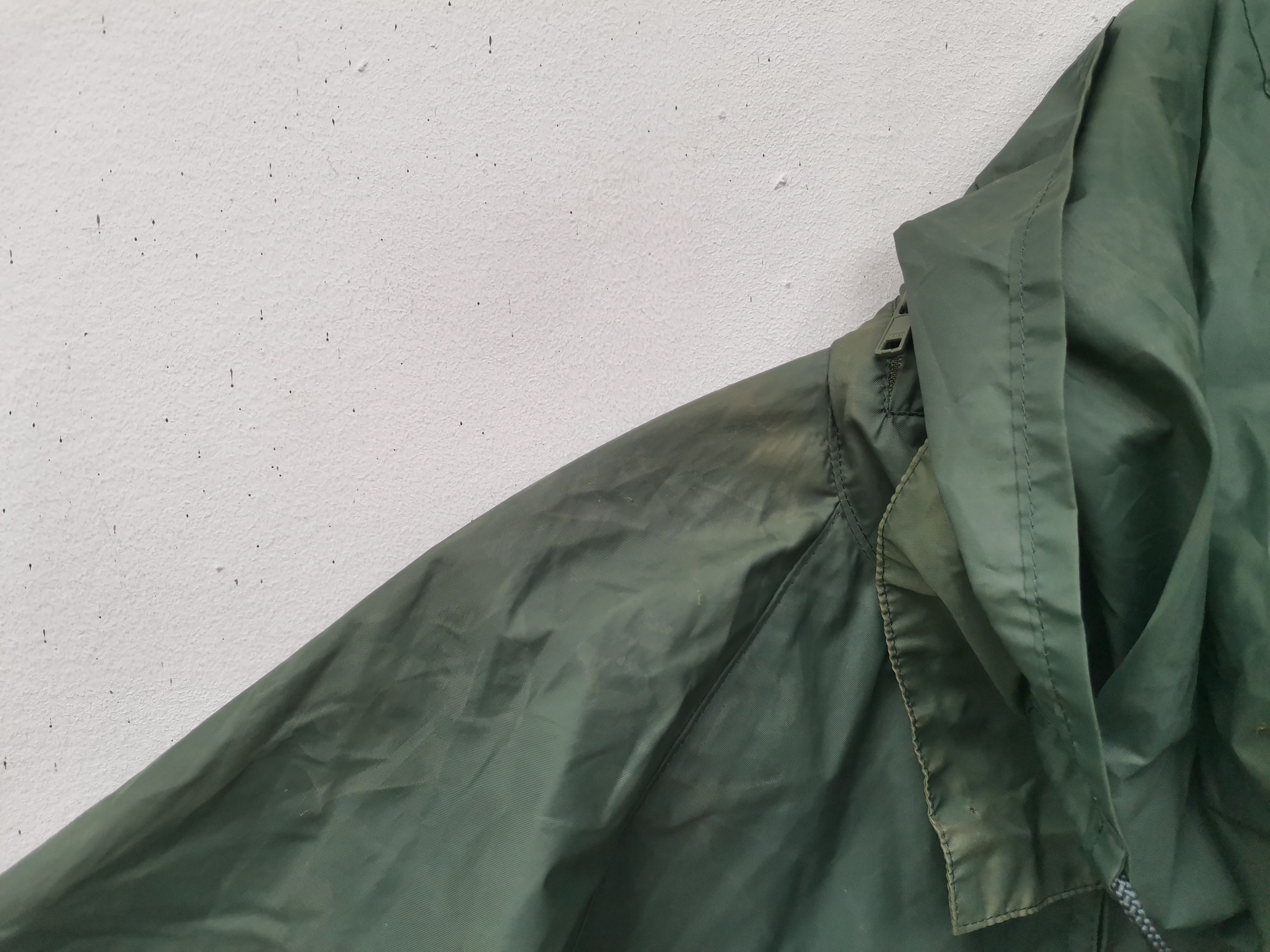 CABANE de ZUCCa Rare Distressed Cabane De Zucca raincoat Size US L / EU 52-54 / 3 - 11 Thumbnail