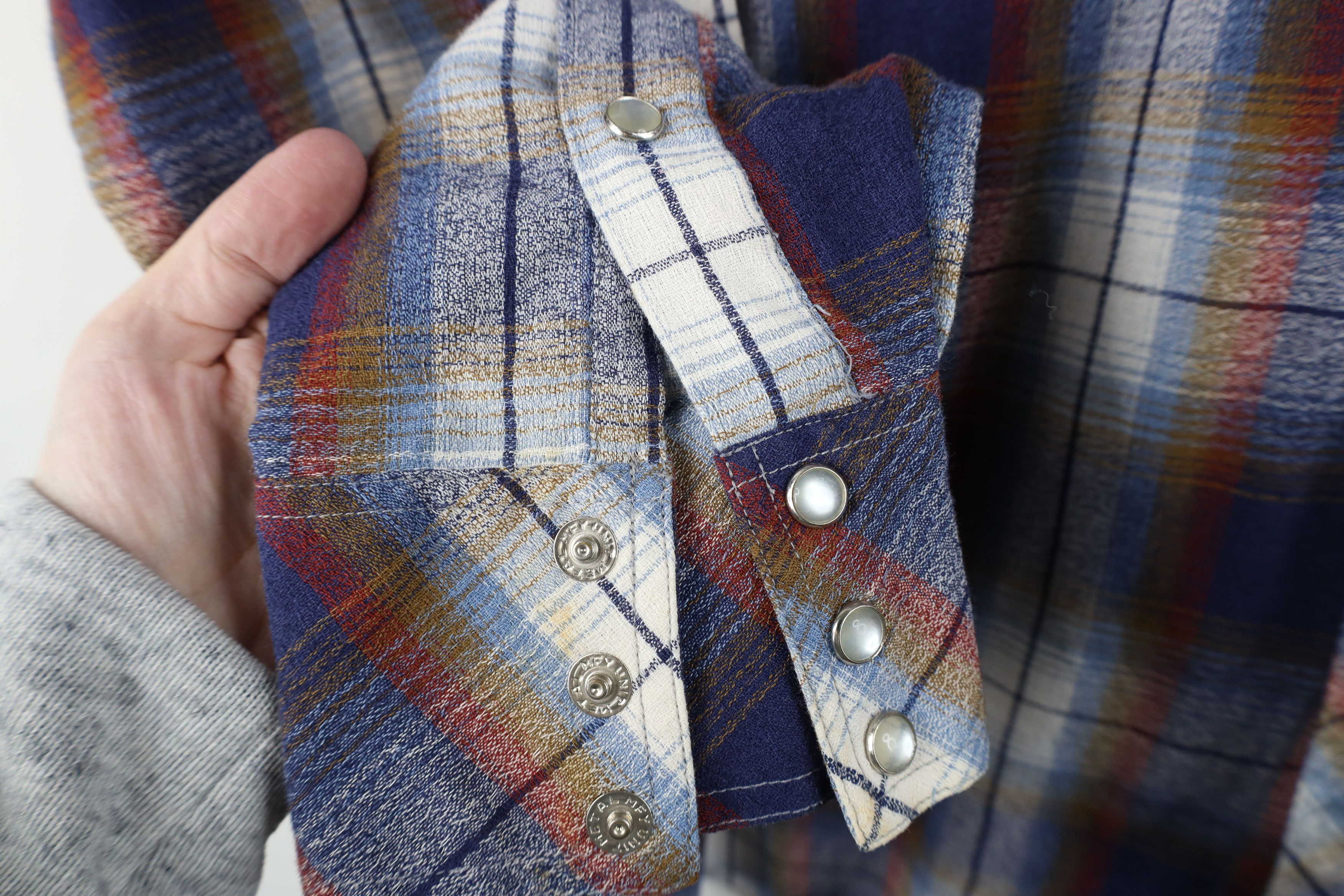 Vintage Vintage 70s Streetwear Plaid Knit Western Snap Button Shirt Size US L / EU 52-54 / 3 - 4 Thumbnail