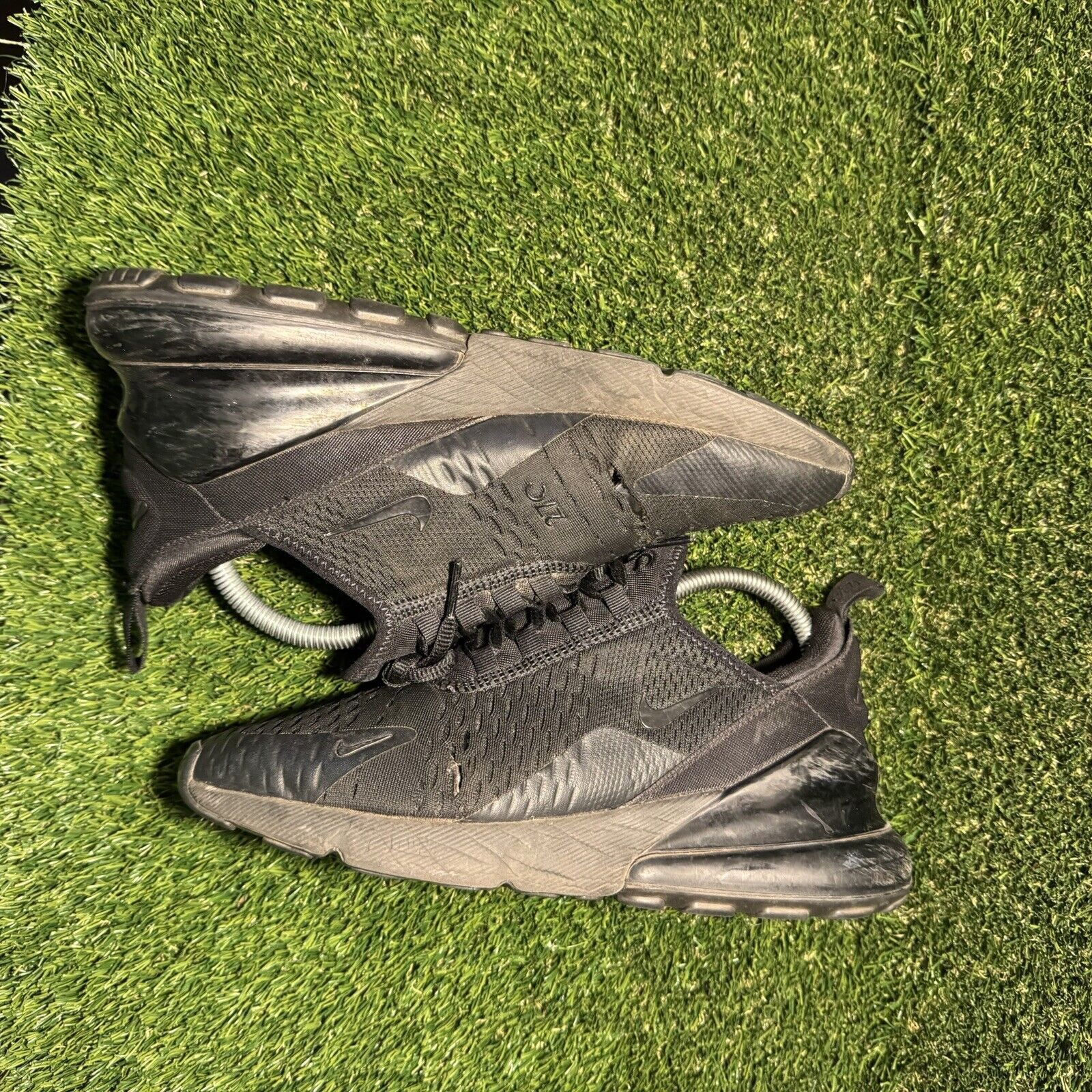Nike Size 7 (GS) - Nike Air Max 270 Low Triple Black Size US 7 / EU 40 - 6 Thumbnail