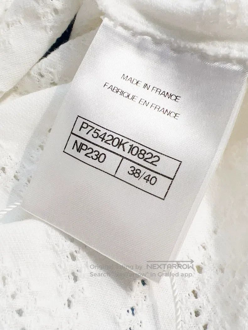 Chanel Chanel 24C white background blue dyed double C round-neck Size XS / US 0-2 / IT 36-38 - 7 Thumbnail