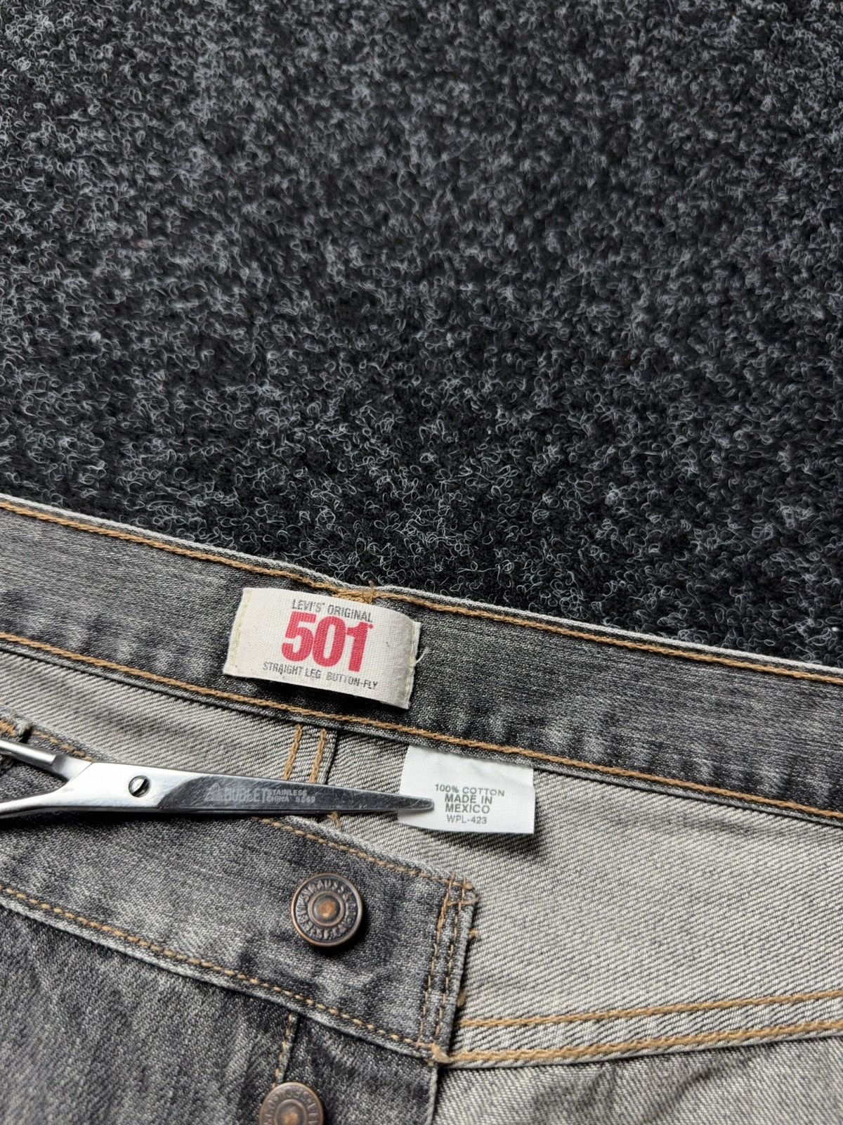 Levi's Vintage 00s Levi’s 501 Grey Wash Straight Leg Jeans LGB Y2K Size US 36 / EU 52 - 8 Thumbnail