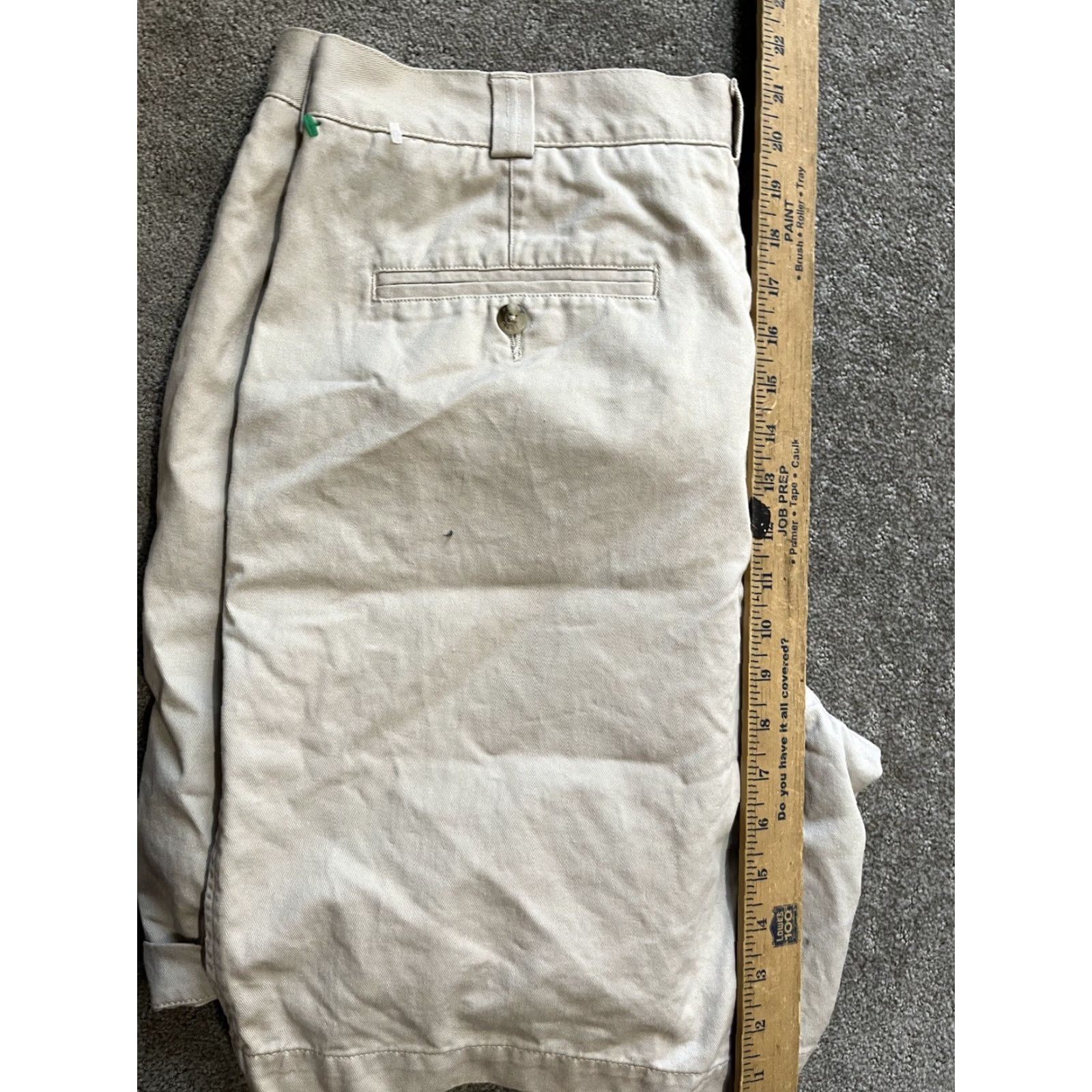 Perry Ellis Perry Ellis Shorts Men 38 Beige Cotton Chino Pleated Front Pockets Regular Fit Casual Mens Size US 38 / EU 54 - 5 Thumbnail