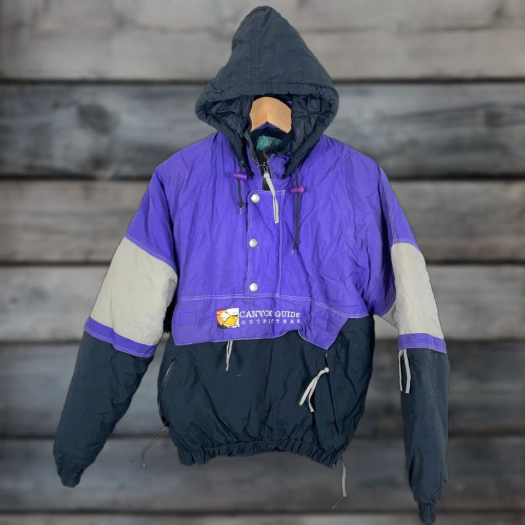 Vintage VINTAGE Canyon Guide Outfitters Jacket Mens M Purple 90s Pullover Hooded Insulated Anorak Zip Pockets Short Nylon Shell Lining Softshell coat Size US M / EU 48-50 / 2 - 1 Thumbnail