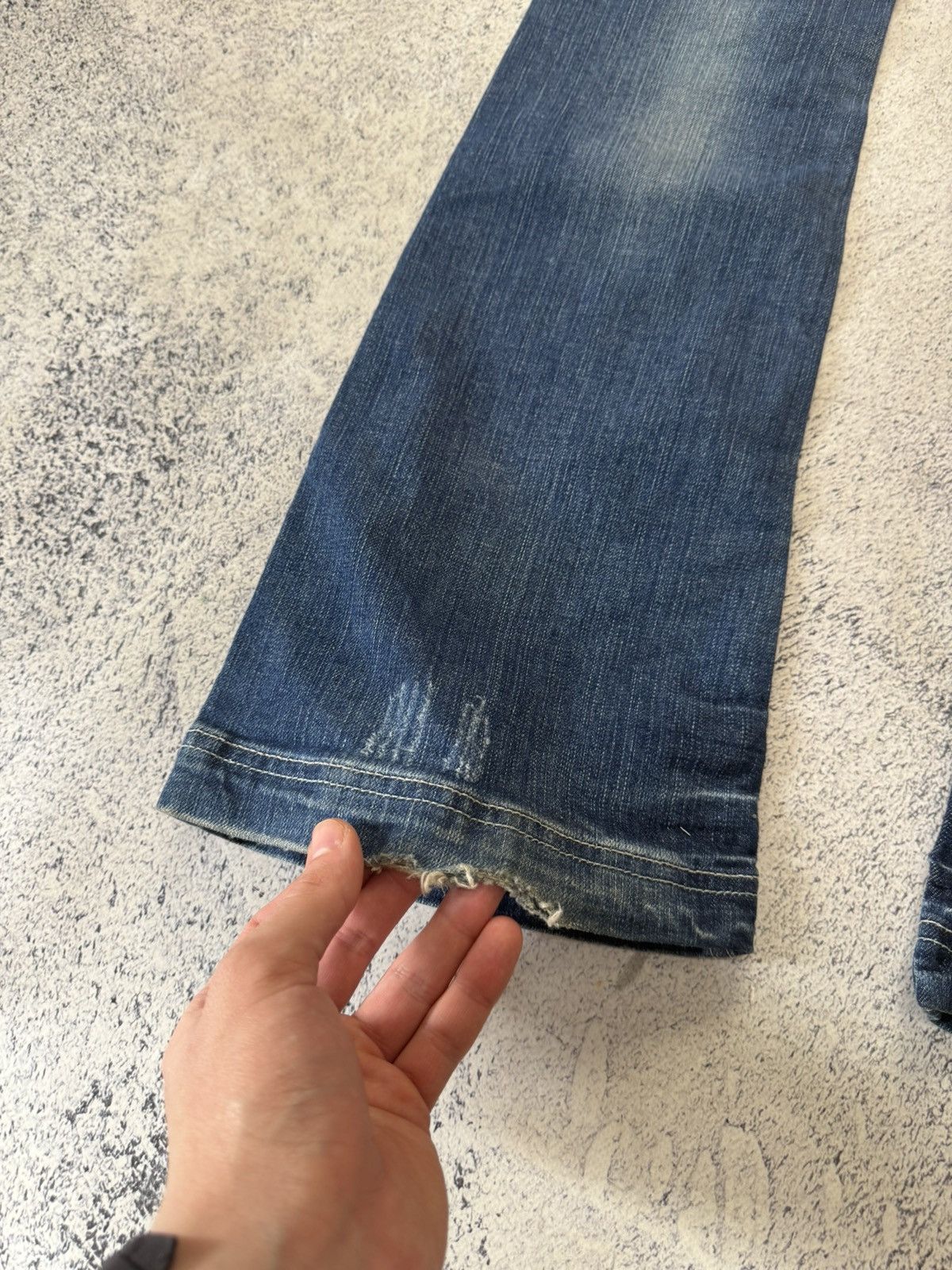 Japanese Brand Vintage Women’s Flared Jeans Y2K Japanese Size 28" / US 6 / IT 42 - 24 Thumbnail