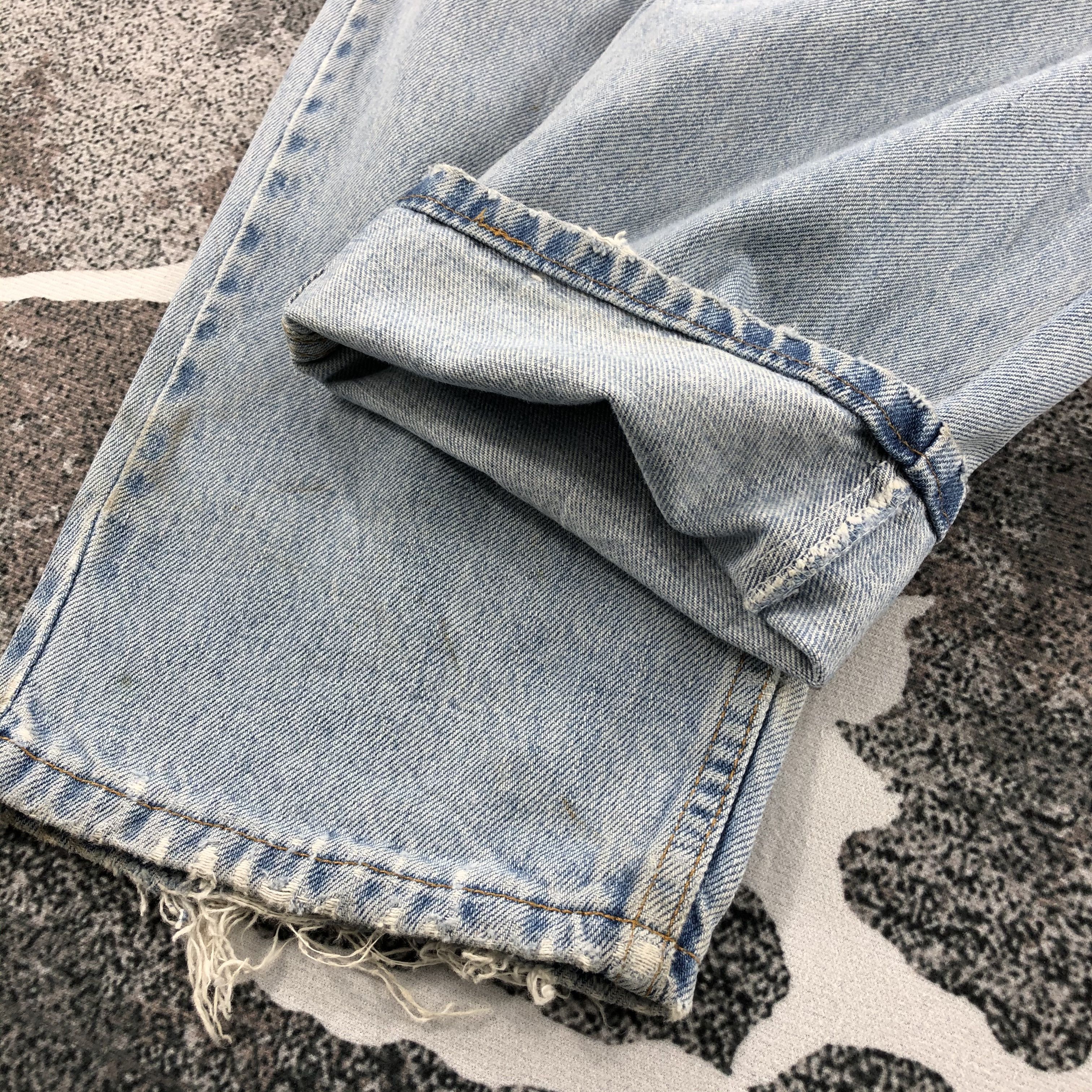 Levi's Vintage Levis 560 Jeans Medium Wash Denim KJ577 Size US 34 / EU 50 - 7 Thumbnail