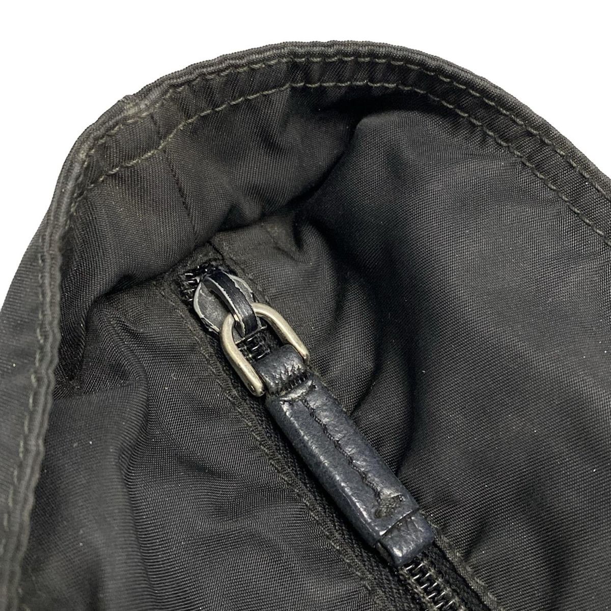 Prada PRADA Triangle Logo Shoulder Bag Size ONE SIZE - 16 Thumbnail