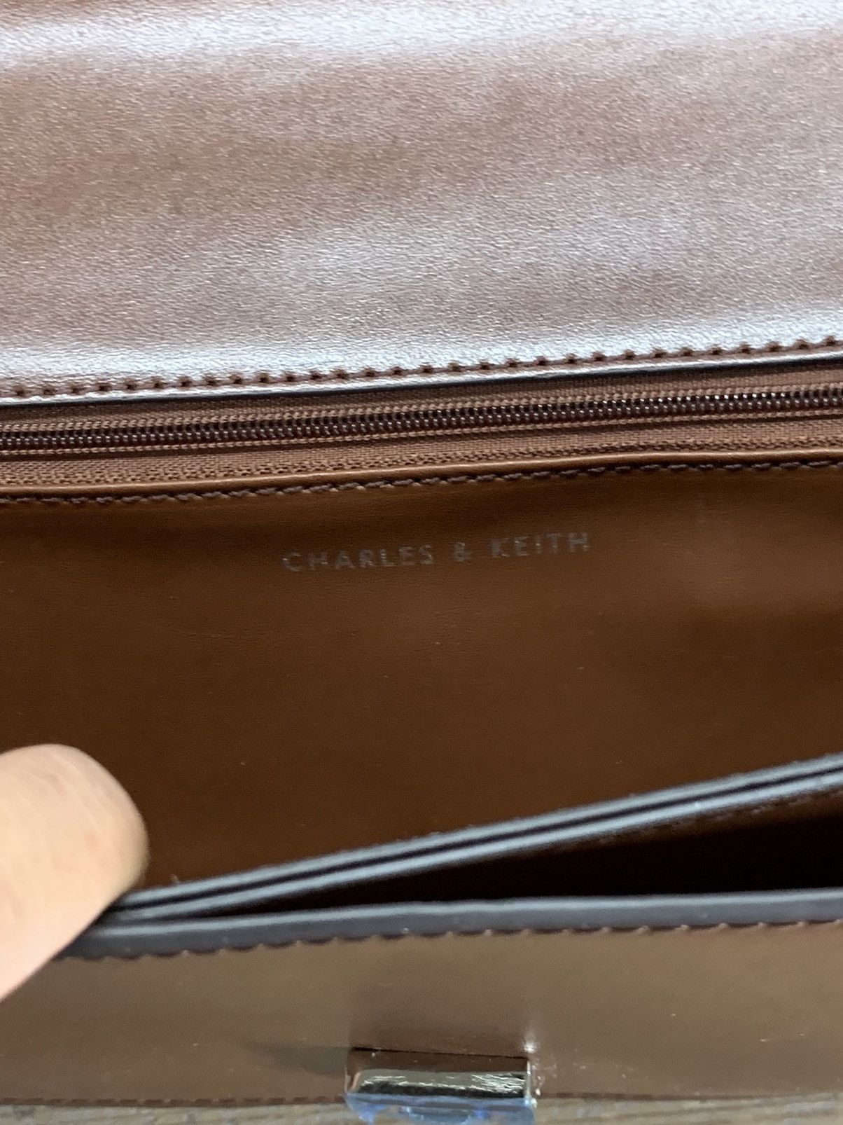 Designer Charles & Keith Brown Single Handle Shoulder Bag Size ONE SIZE - 11 Thumbnail