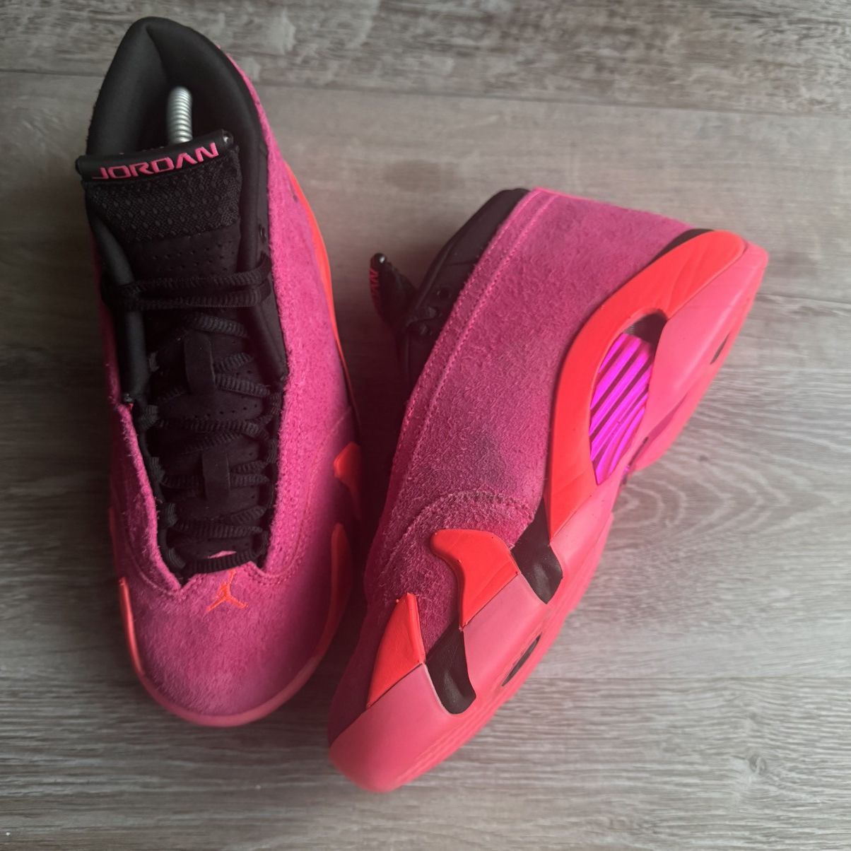 Jordan Brand NIKE • Jordan 14 Retro Low "Shocking Pink" (7M) Size US 7 / EU 40 - 7 Thumbnail