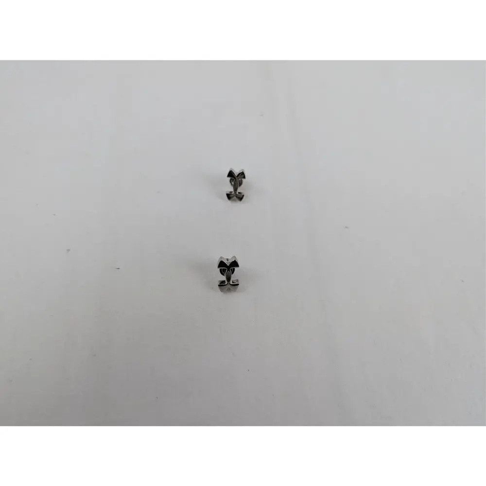 Balenciaga × Under Armour o1rshd1 Size: OS / Under Armour ST Earrings in Silver Size ONE SIZE - 8 Thumbnail