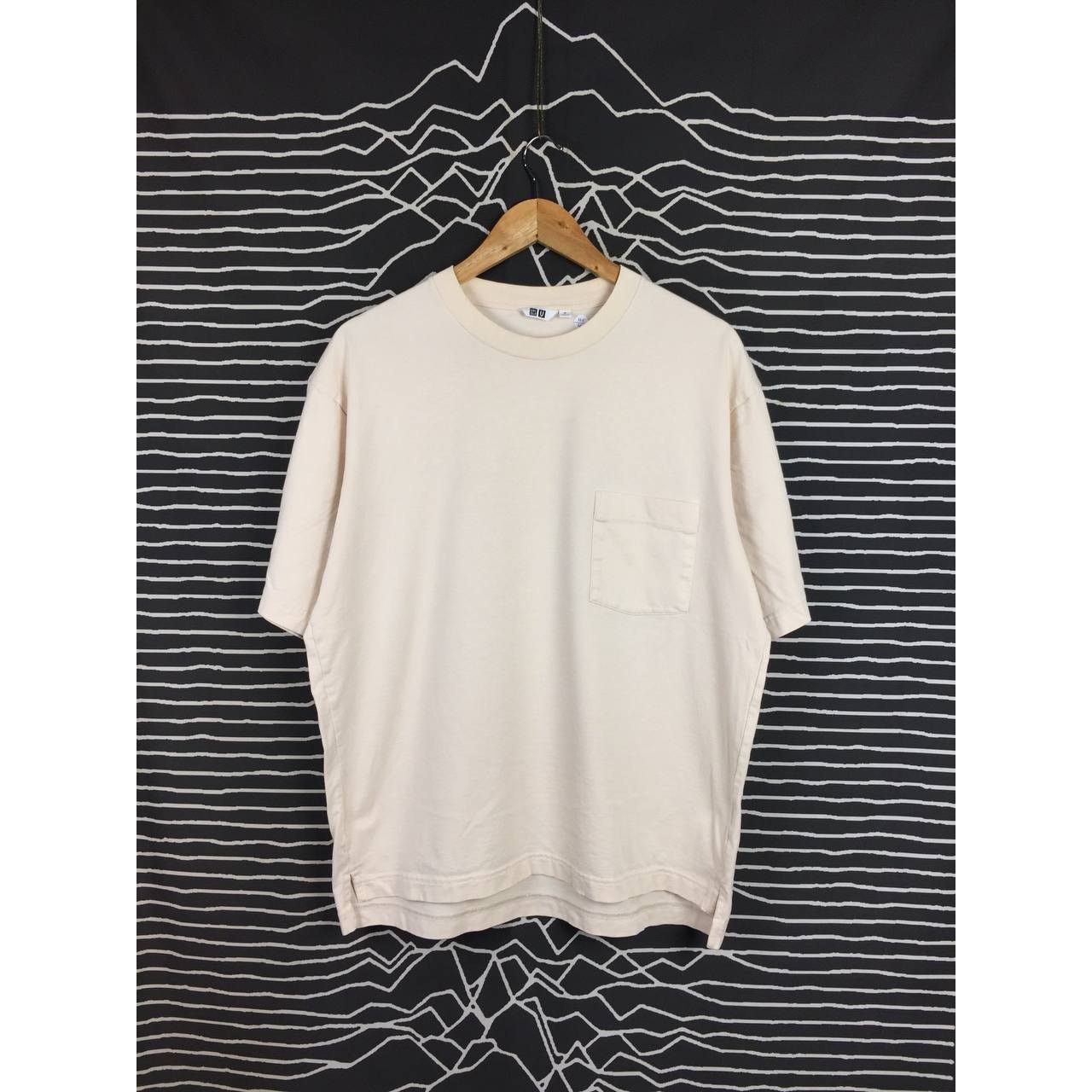 Japanese Brand × Uniqlo Uniqlo U Oversized Pocket Crew Neck Half-Sleeve Tee Size US M / EU 48-50 / 2 - 2 Thumbnail
