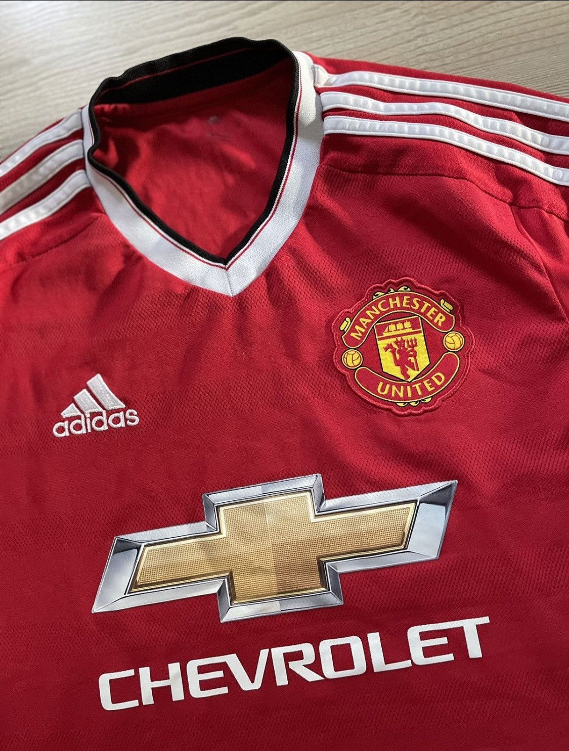 Adidas Manchester United 2015 Home Soccer Jersey Size US M / EU 48-50 / 2 - 2 Thumbnail