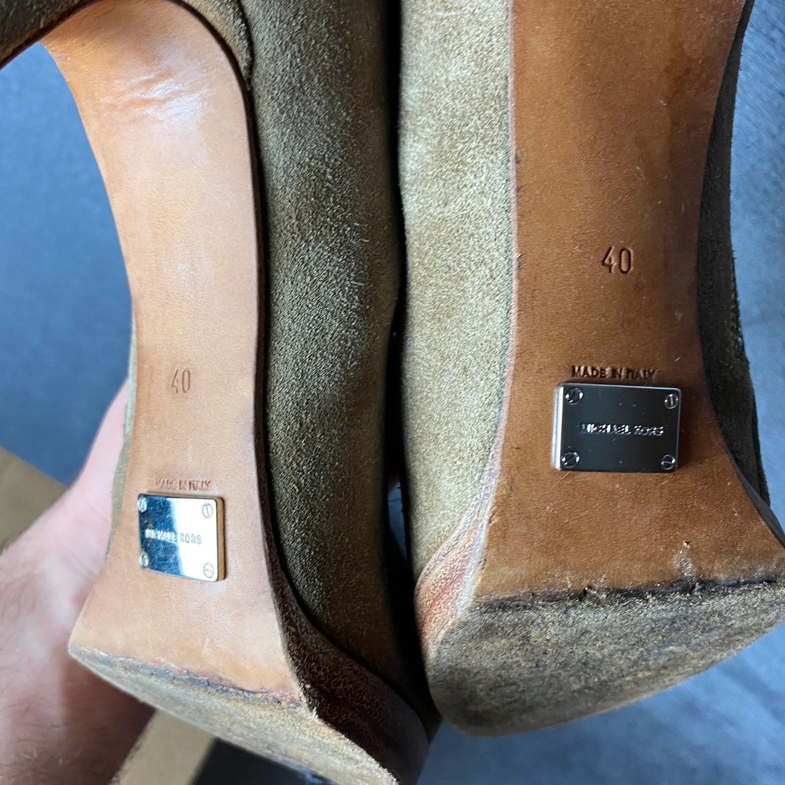 Designer × Michael Kors Michael Kors beige suede hills with zipper Size US 10 / IT 40 - 10 Thumbnail