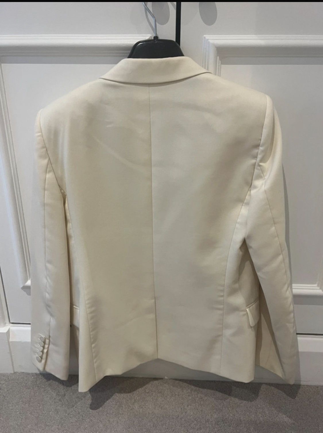 Saint Laurent Paris Ivory Saint Laurent blazer with black satin lapels Size S / US 4 / IT 40 - 2 Thumbnail
