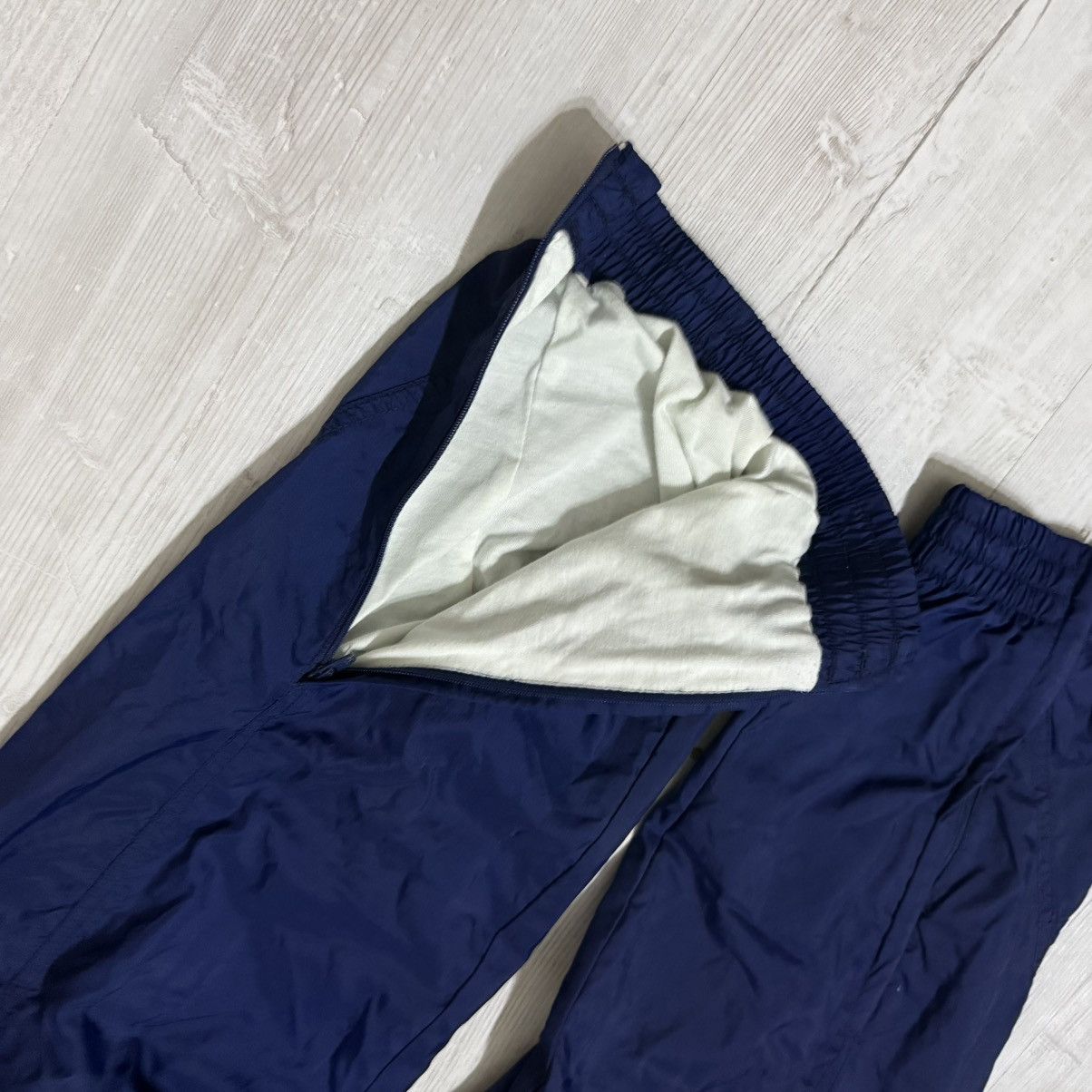 Nike Nike Vintage TrackPants 32 Nylon Streetwear Drill DarkBlue Size US 32 / EU 48 - 7 Thumbnail