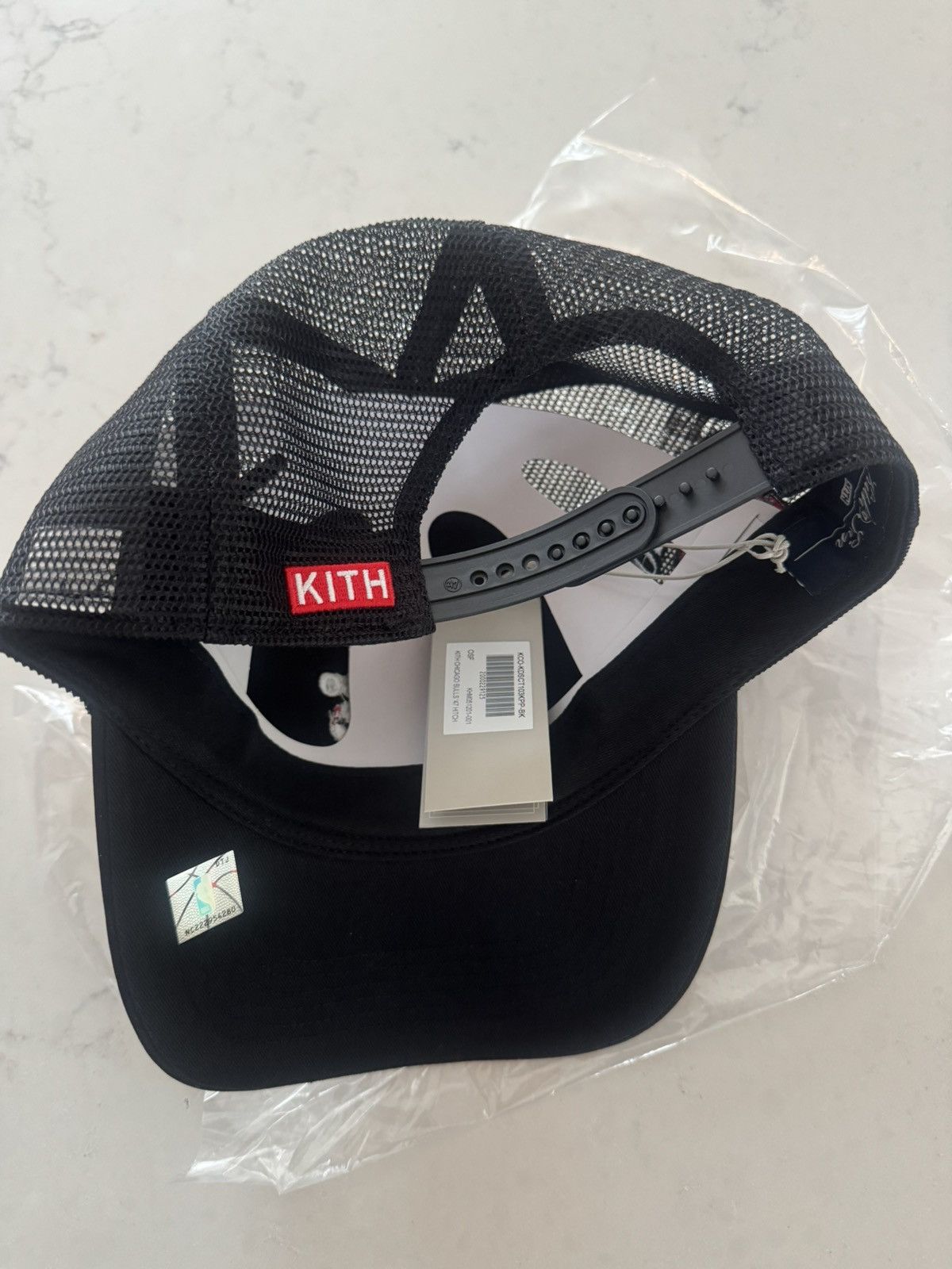 Kith Kith Chicago Bulls Trucker Size ONE SIZE - 3 Thumbnail