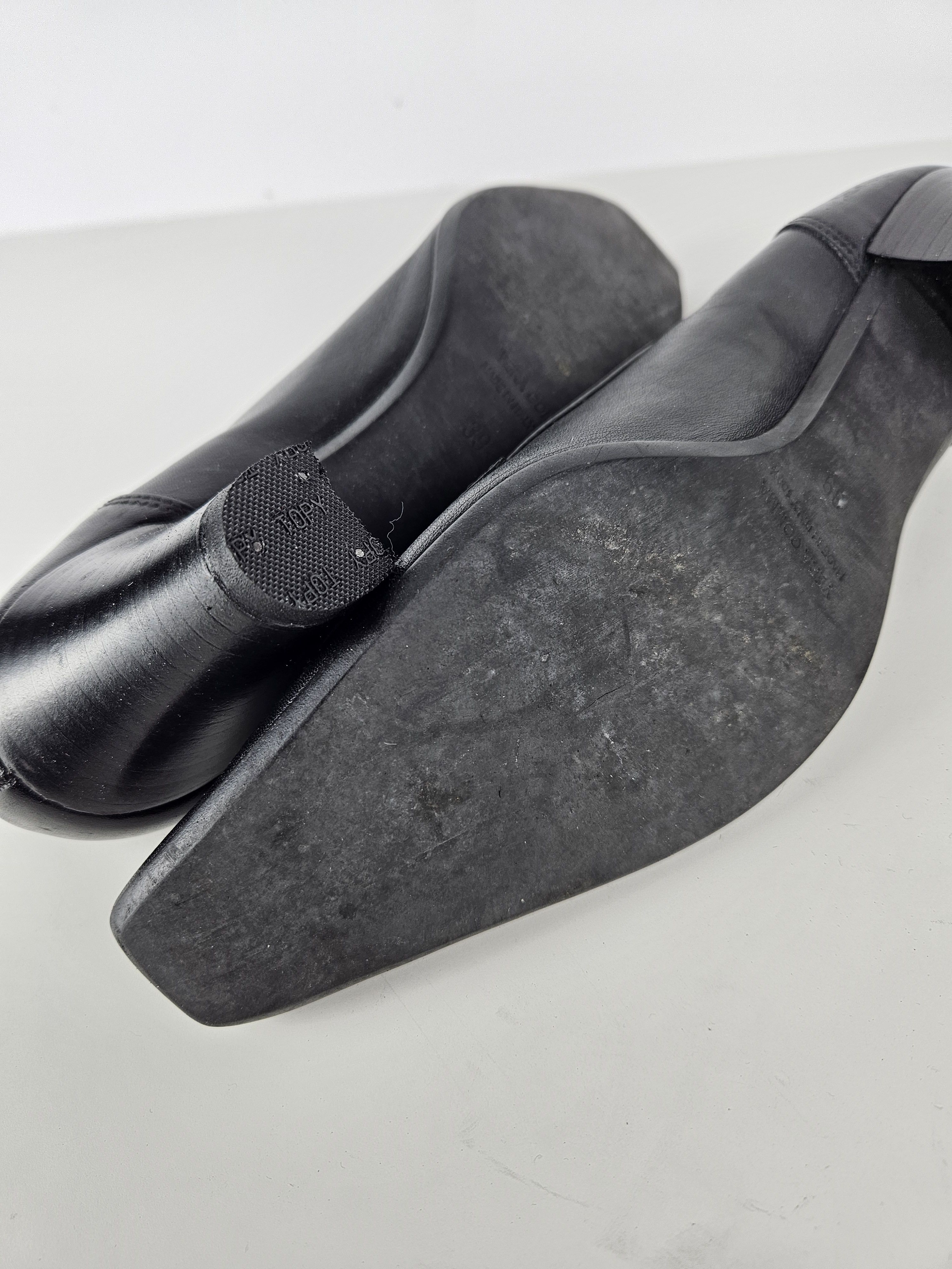 Vintage Vintage long toe leather heels Size US 9 / IT 39 - 16 Thumbnail