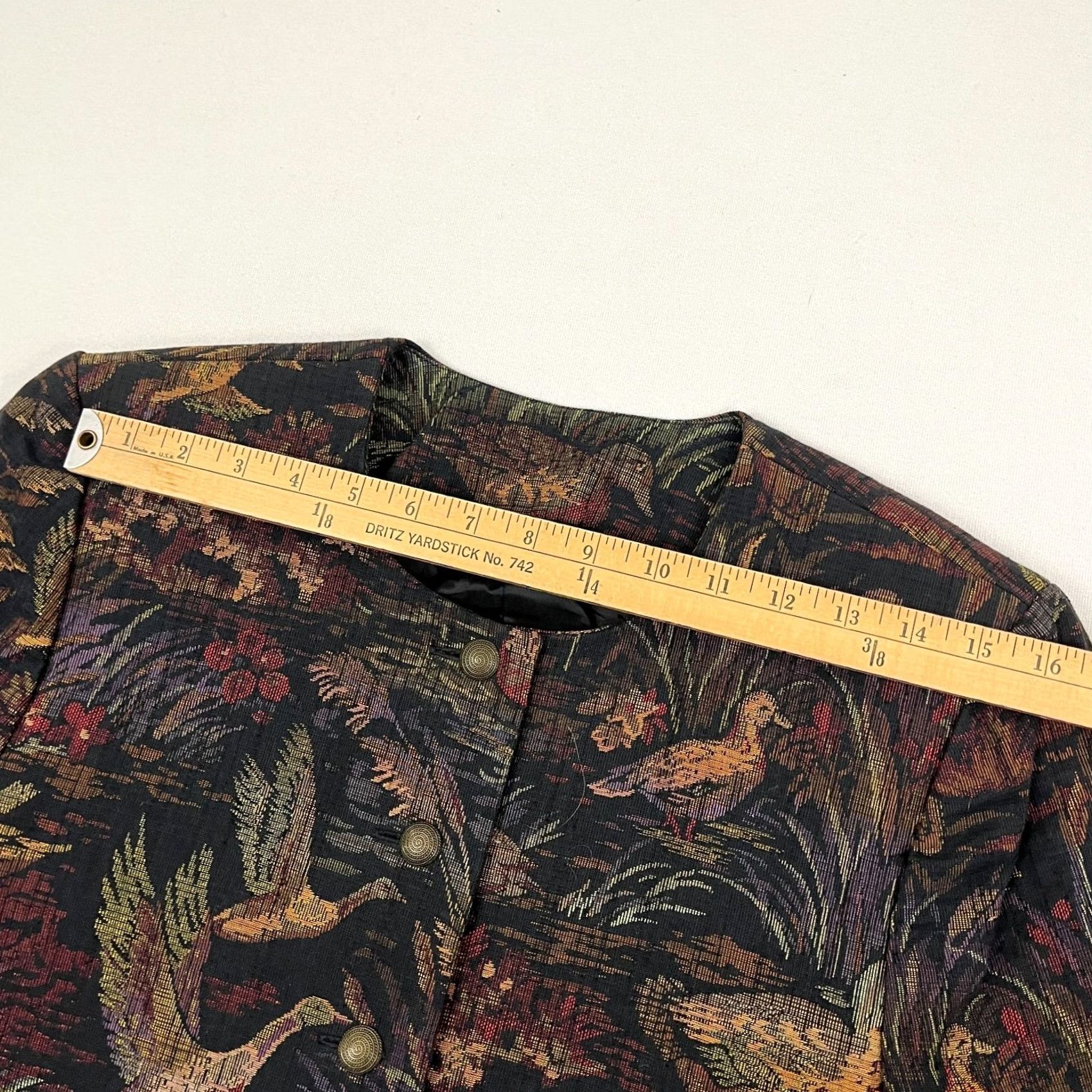 Lands' End VINTAGE Lands End Jacket Womens 8 Reg Cropped Duck Brocade Tapestry Blazer Preppy Jacket Size M / US 6-8 / IT 42-44 - 6 Thumbnail