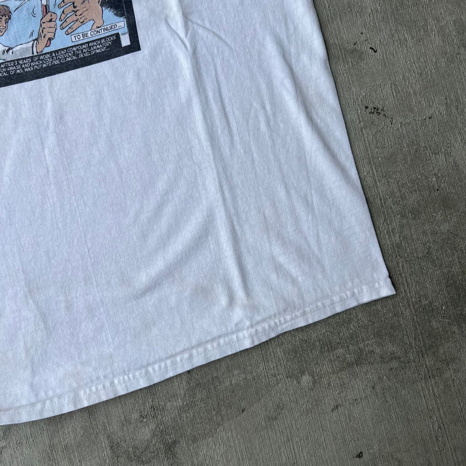 Vintage Vintage serono biotech comic strip tech white graphic shirt Size US XL / EU 56 / 4 - 3 Thumbnail