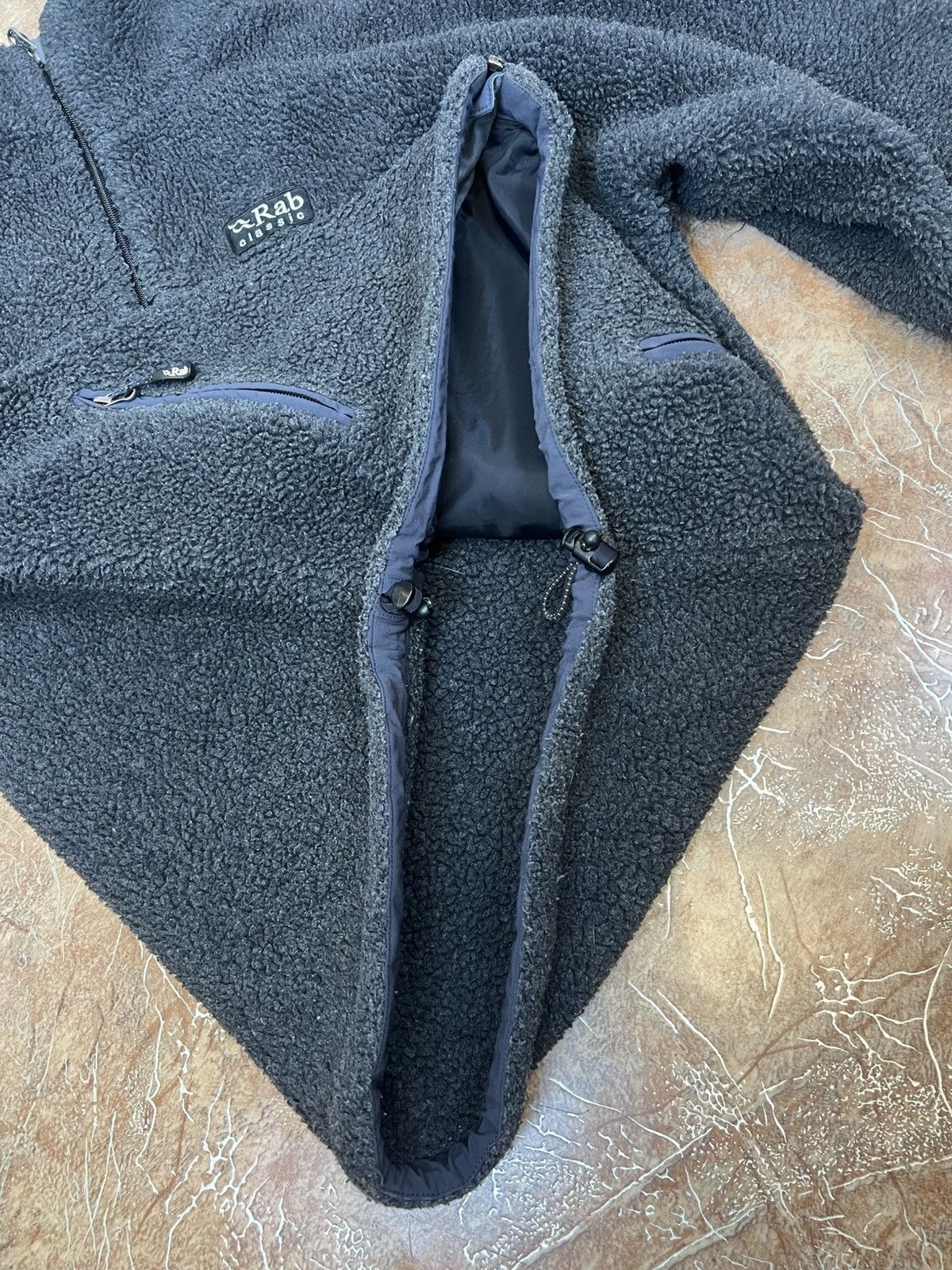 Rab × Vintage Gorpcore Vintage Rab Sherpa Deep Pile Fleece Jacket Size US XL / EU 56 / 4 - 20 Thumbnail