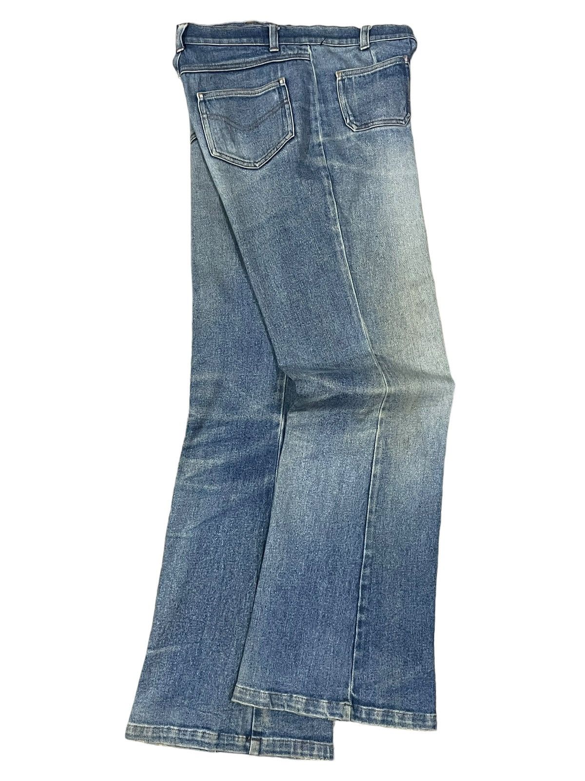 Japanese Brand Vintage Japanese Brand Fading Mid Rise ButtonFly Flare Jeans Size 30" / US 8 / IT 44 - 11 Thumbnail