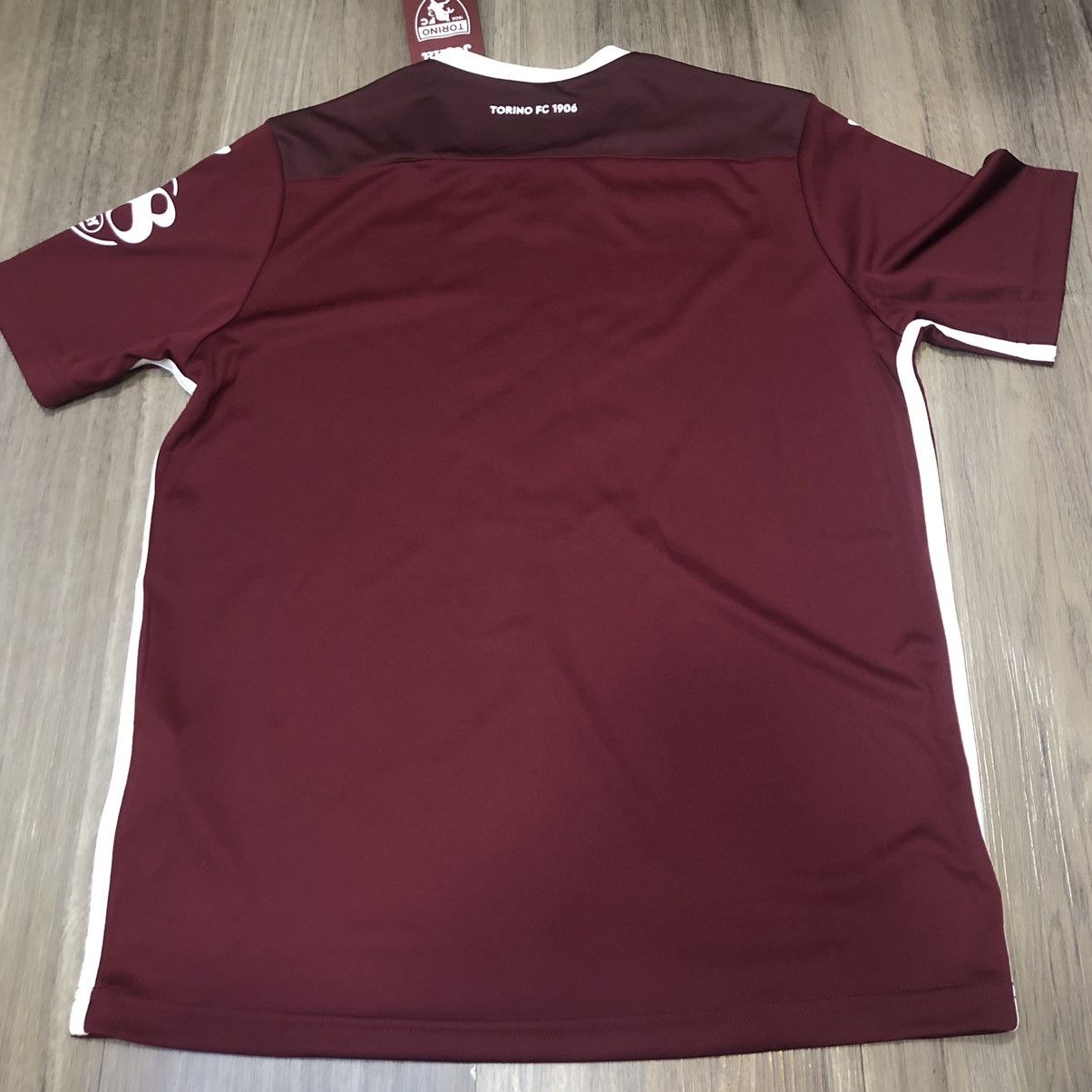 Joma Torino 20/21 home shirt (Bnwt) Size US XXS / EU 40 - 2 Thumbnail