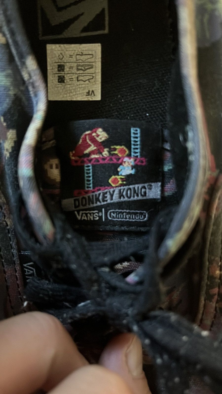 Nintendo × Vans Vans x Nintendo “Game Over” Donkey Kong Authentic Shoes Size US 9 / EU 42 - 2 Thumbnail
