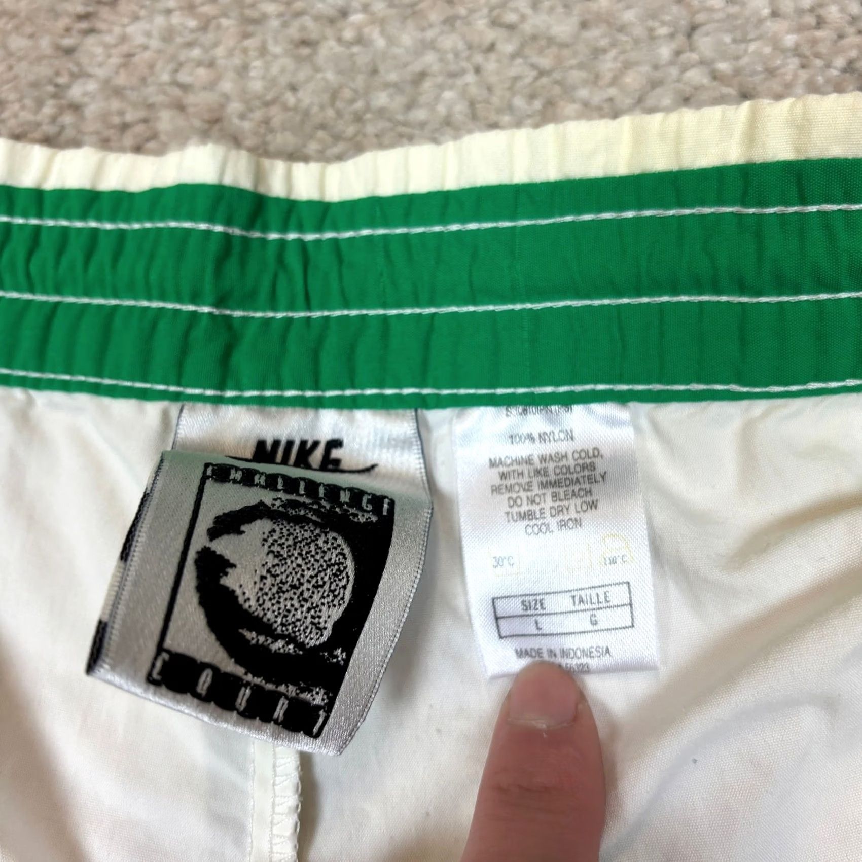 Nike VINTAGE Nike Tennis Shorts Men L White Agassi Sampras Drawstring Court Challenge 90s Size US 33 - 6 Thumbnail